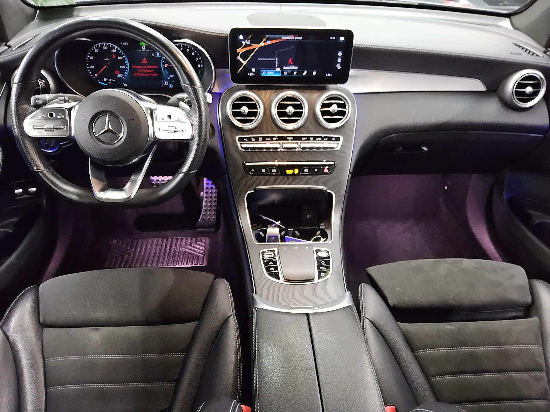 Mercedes-Benz GLC 300 e 4M AMG-Line Night Navi MB-LED Sound 5