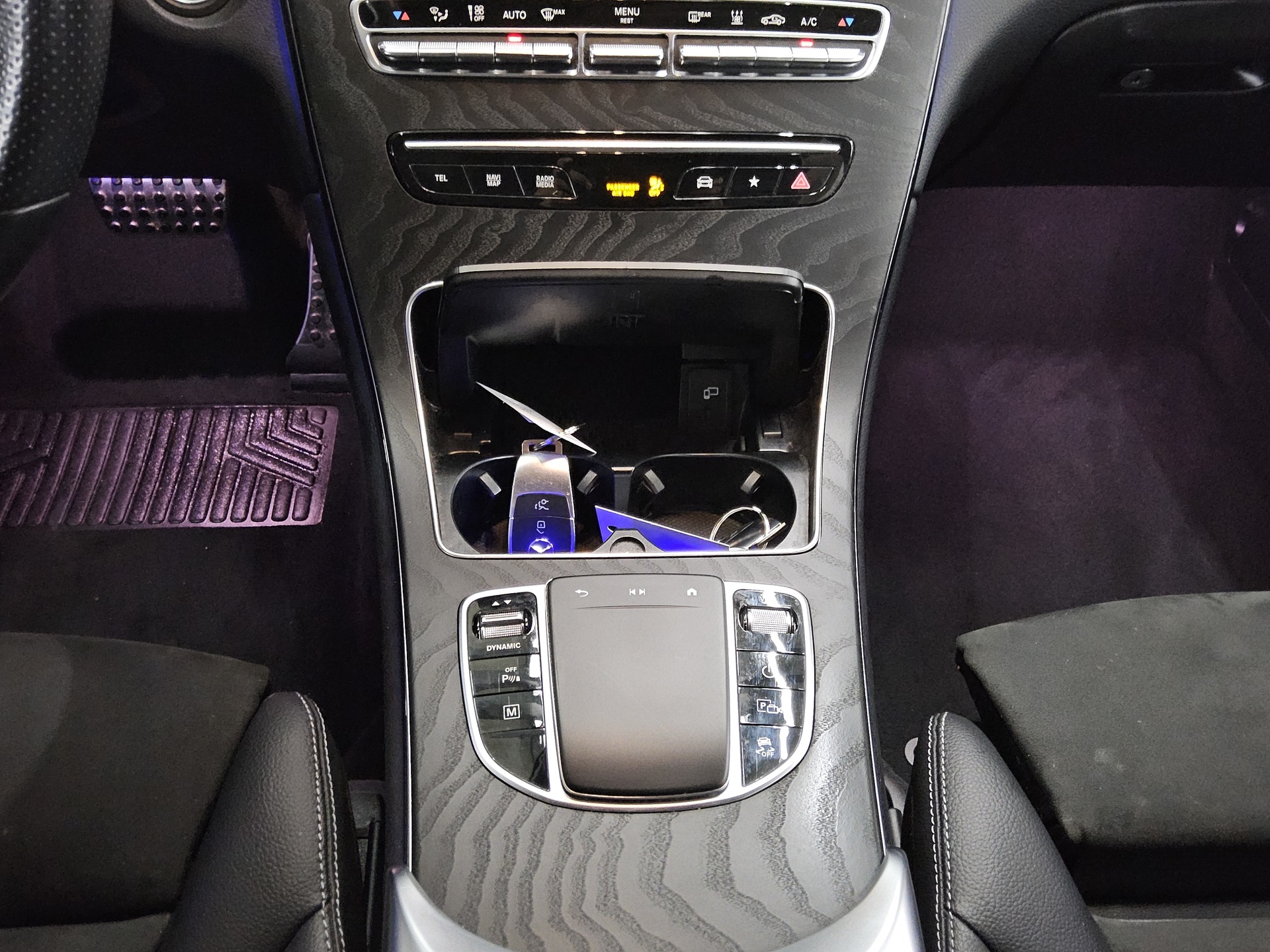 Mercedes-Benz GLC 300 e 4M AMG-Line Night Navi MB-LED Sound 6