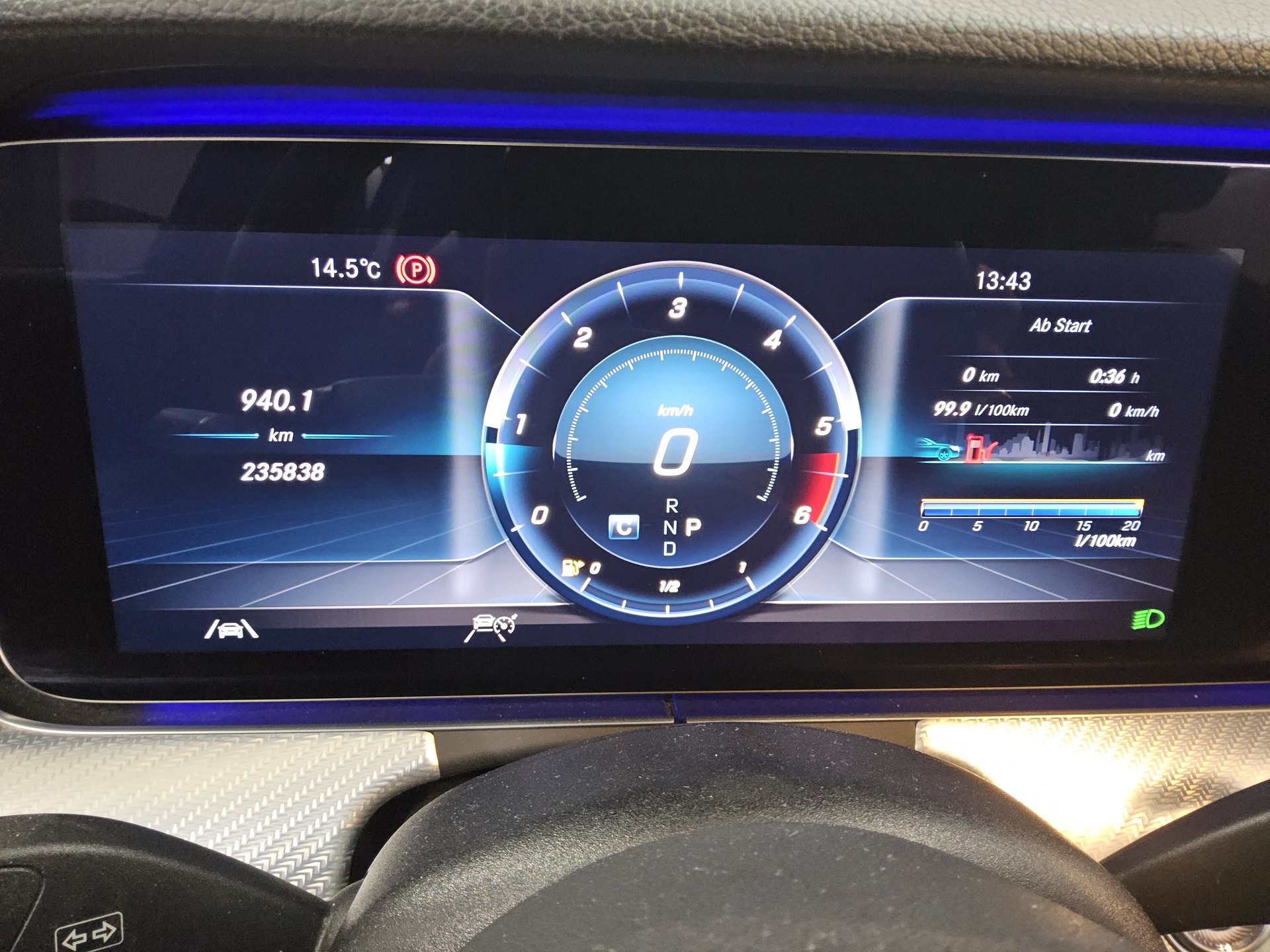 Mercedes-Benz E 220 T d Avantgarde Navi Widescreen StandHzg 8