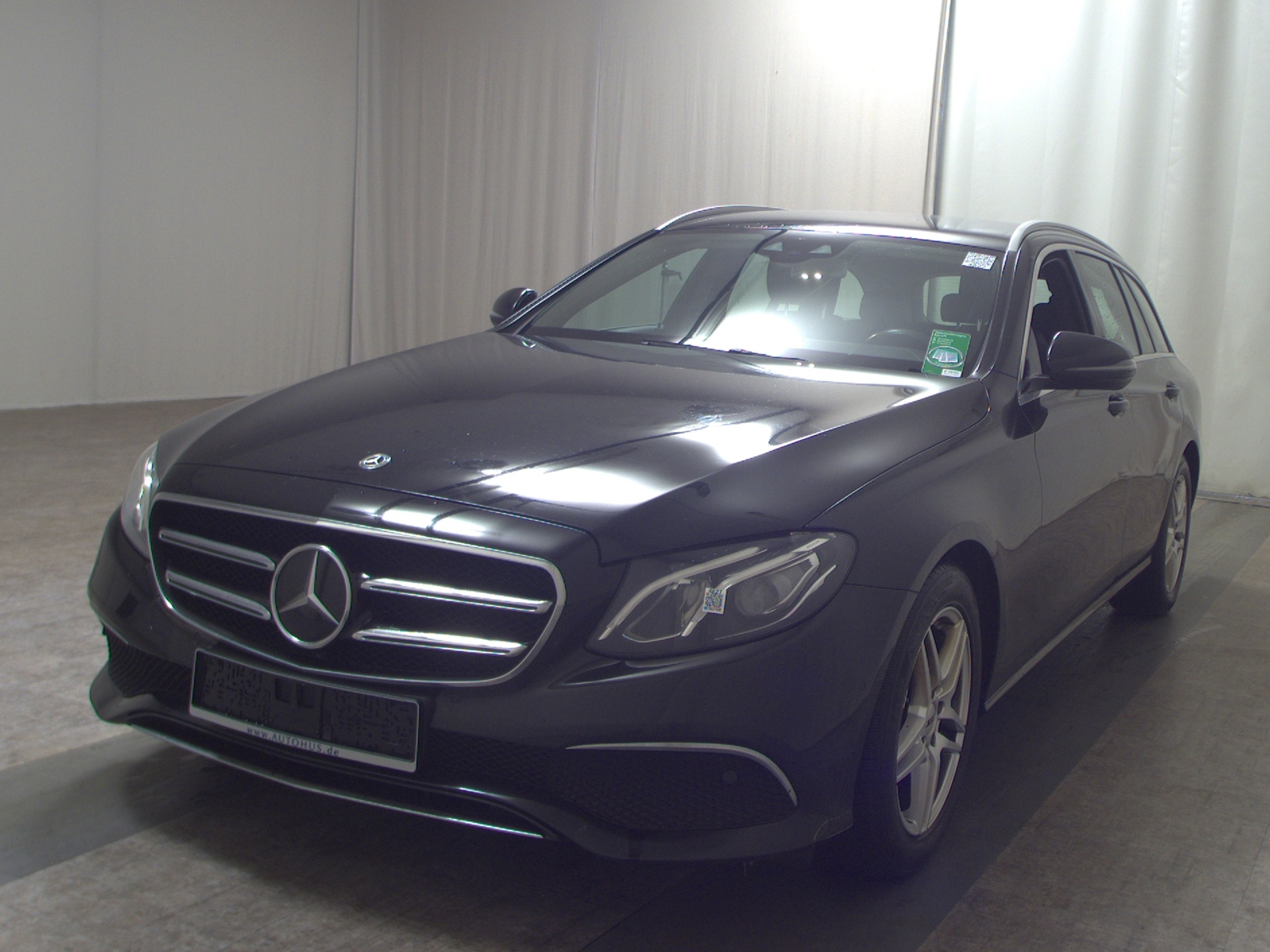 Mercedes-Benz E 220 T d Avantgarde Navi Widescreen StandHzg 2