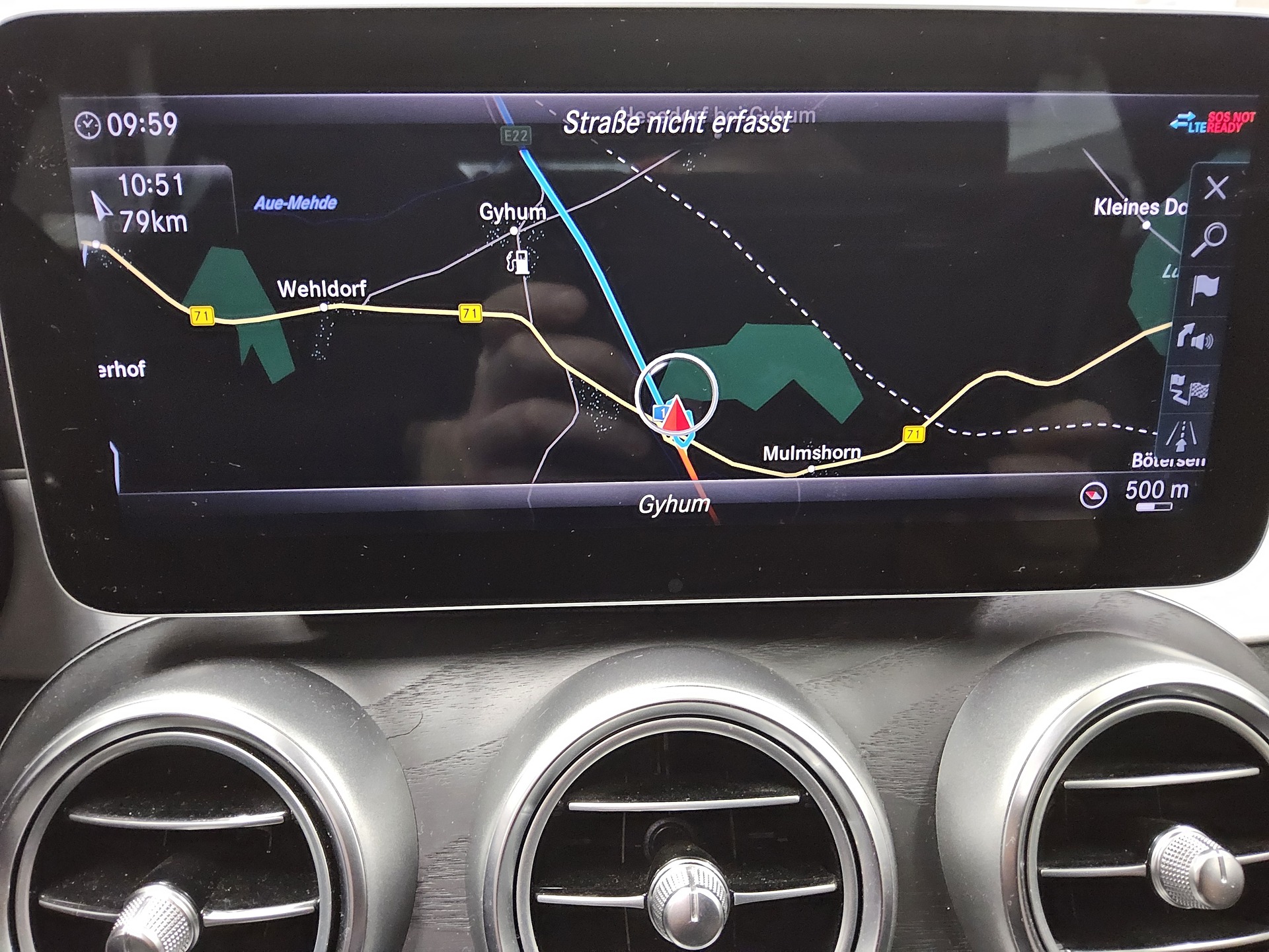 Mercedes-Benz C 220 T d Avantgarde Navi Panorama LED Sound 7