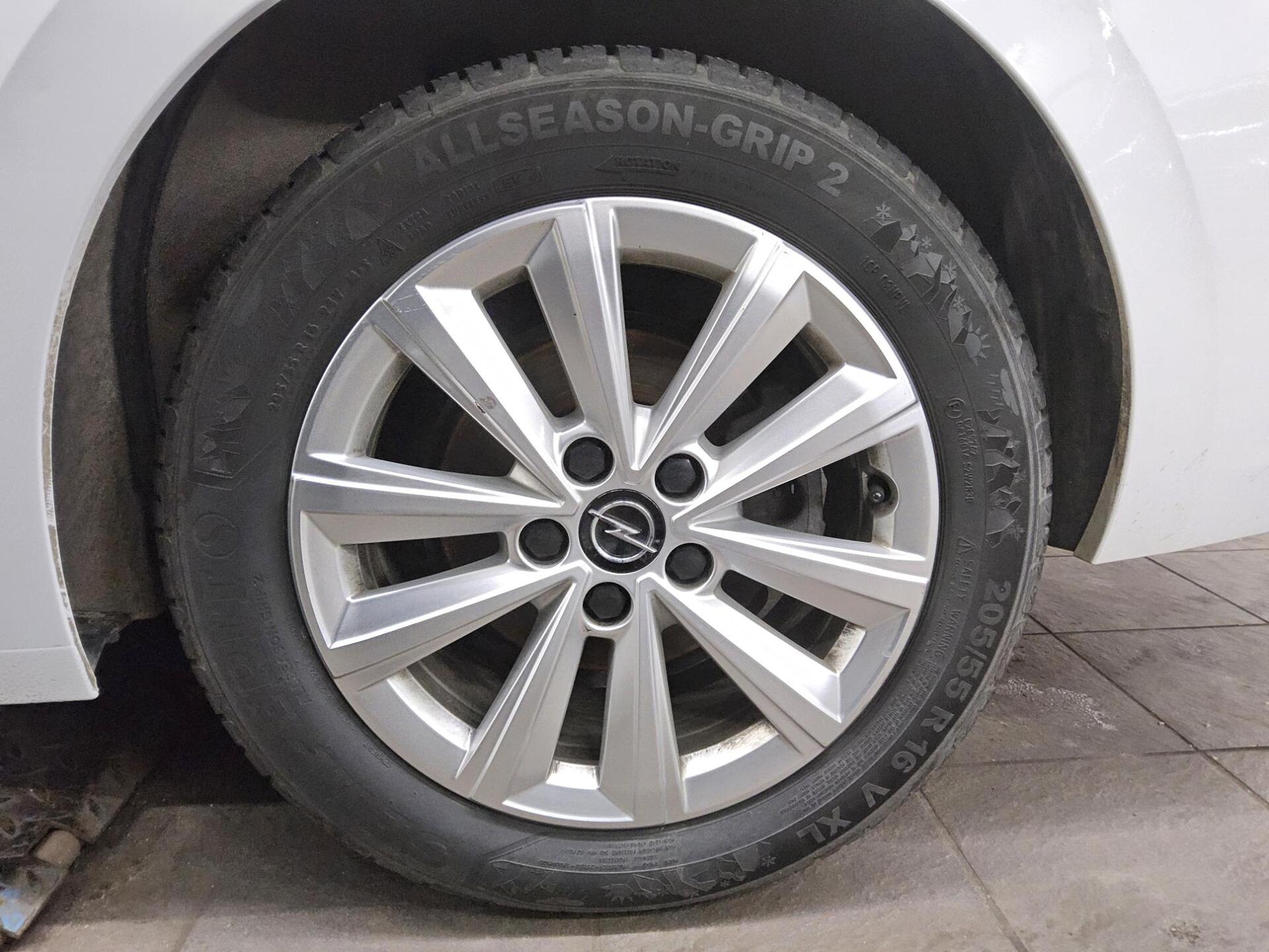 Opel Astra ST 1.5 D Elegance Navi LED Rückfahrkamera 11