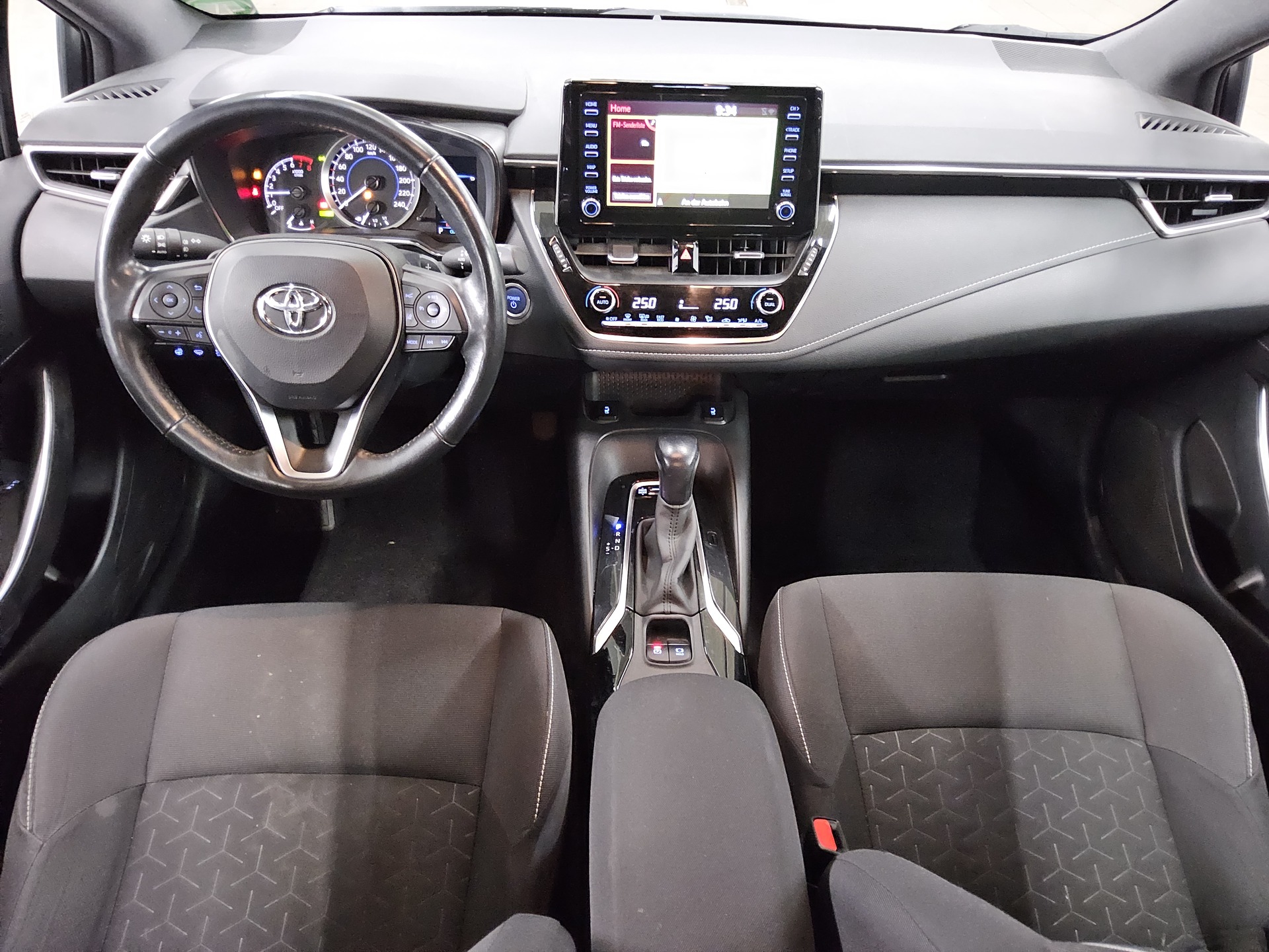 Toyota Corolla Touring Sports 2.0 Edition Navi LED RFK 5