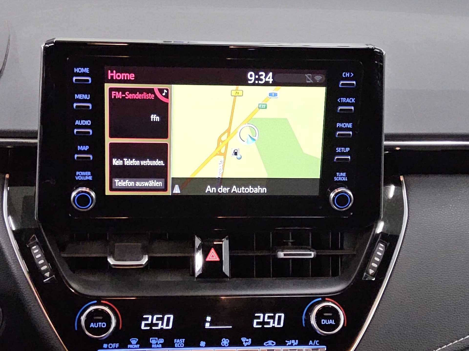 Toyota Corolla Touring Sports 2.0 Edition Navi LED RFK 7