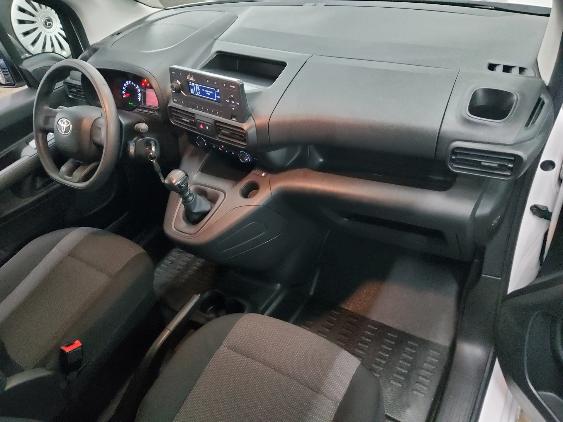 Toyota Proace City L1 Klima Tempomat BT 11