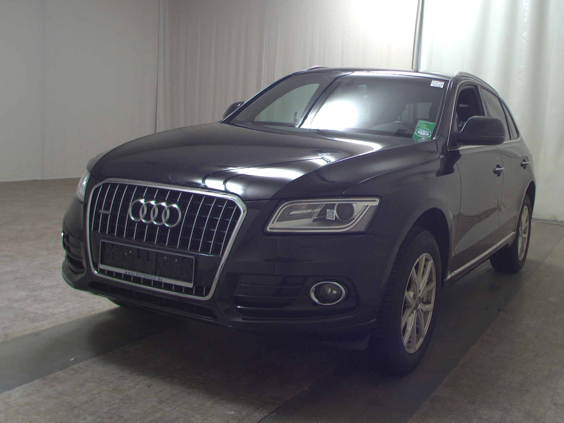 Audi Q5 2.0 TDI Qu. Navi Xenon Pano HU 05/27 Shz PDC 2
