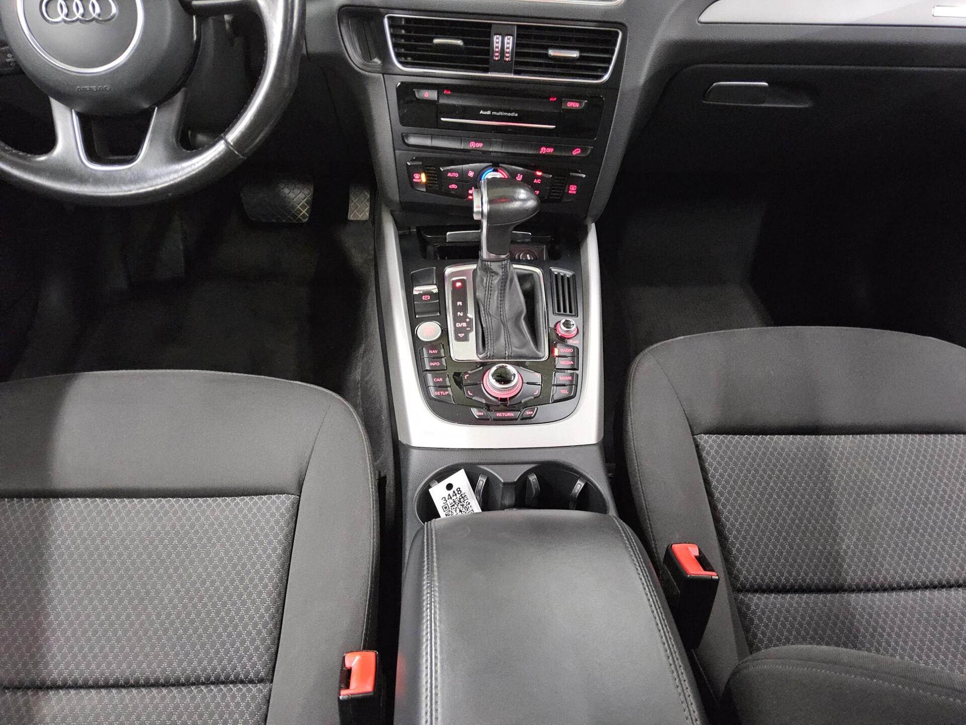 Audi Q5 2.0 TDI Qu. Navi Xenon Pano HU 05/27 Shz PDC 6