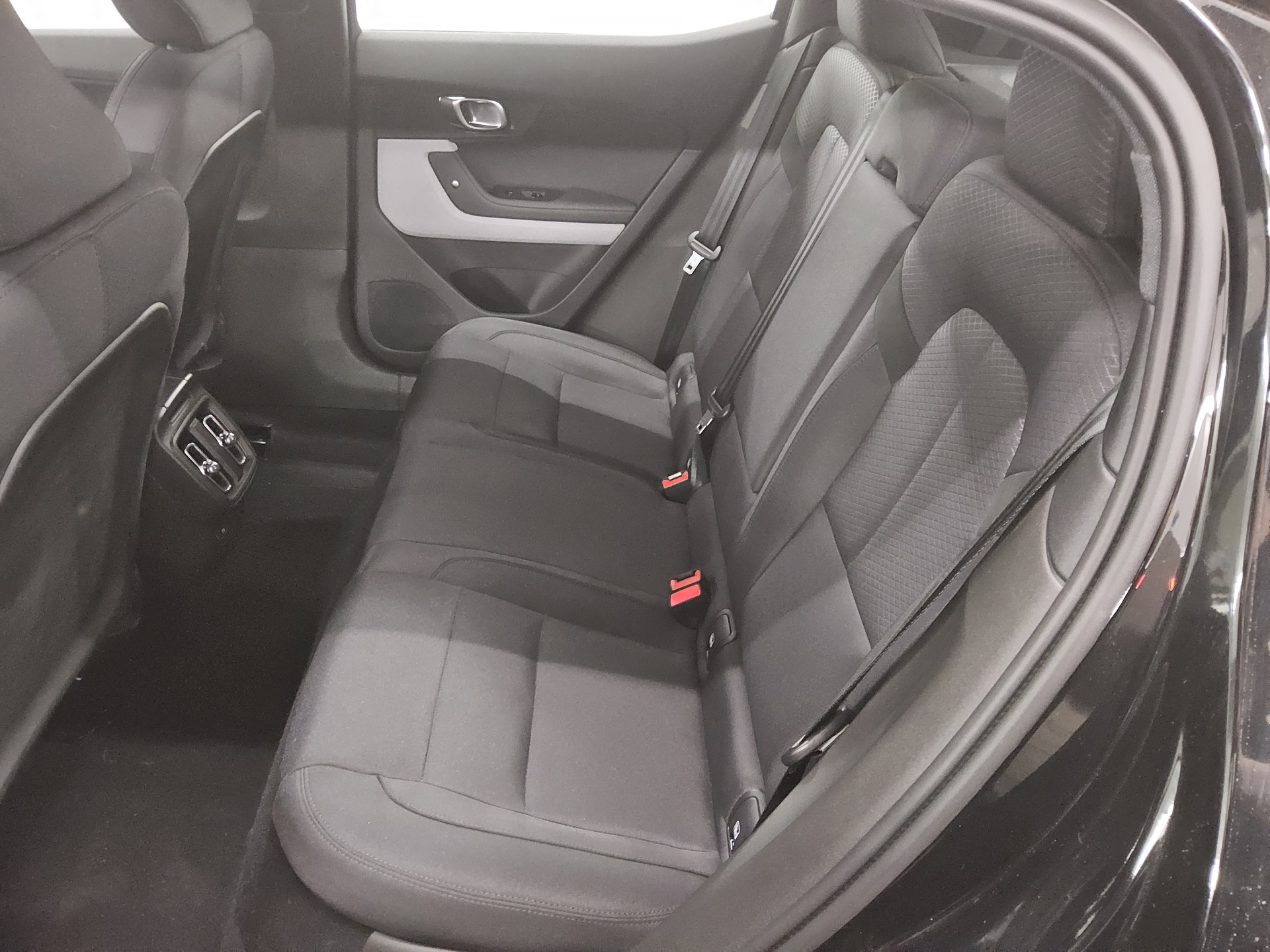 Polestar 2 Standard Range Navi LED Rückfahrkamera BT 13