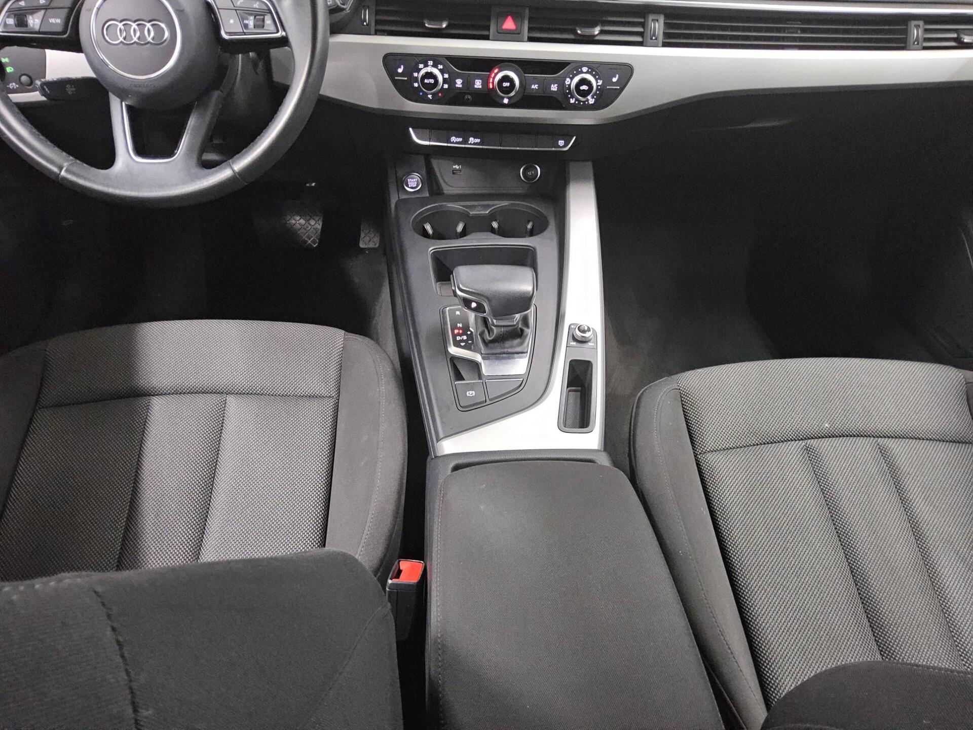 Audi A4 Avant 2.0 TDI Navi Plus LED SHZ PDC Tempomat 6