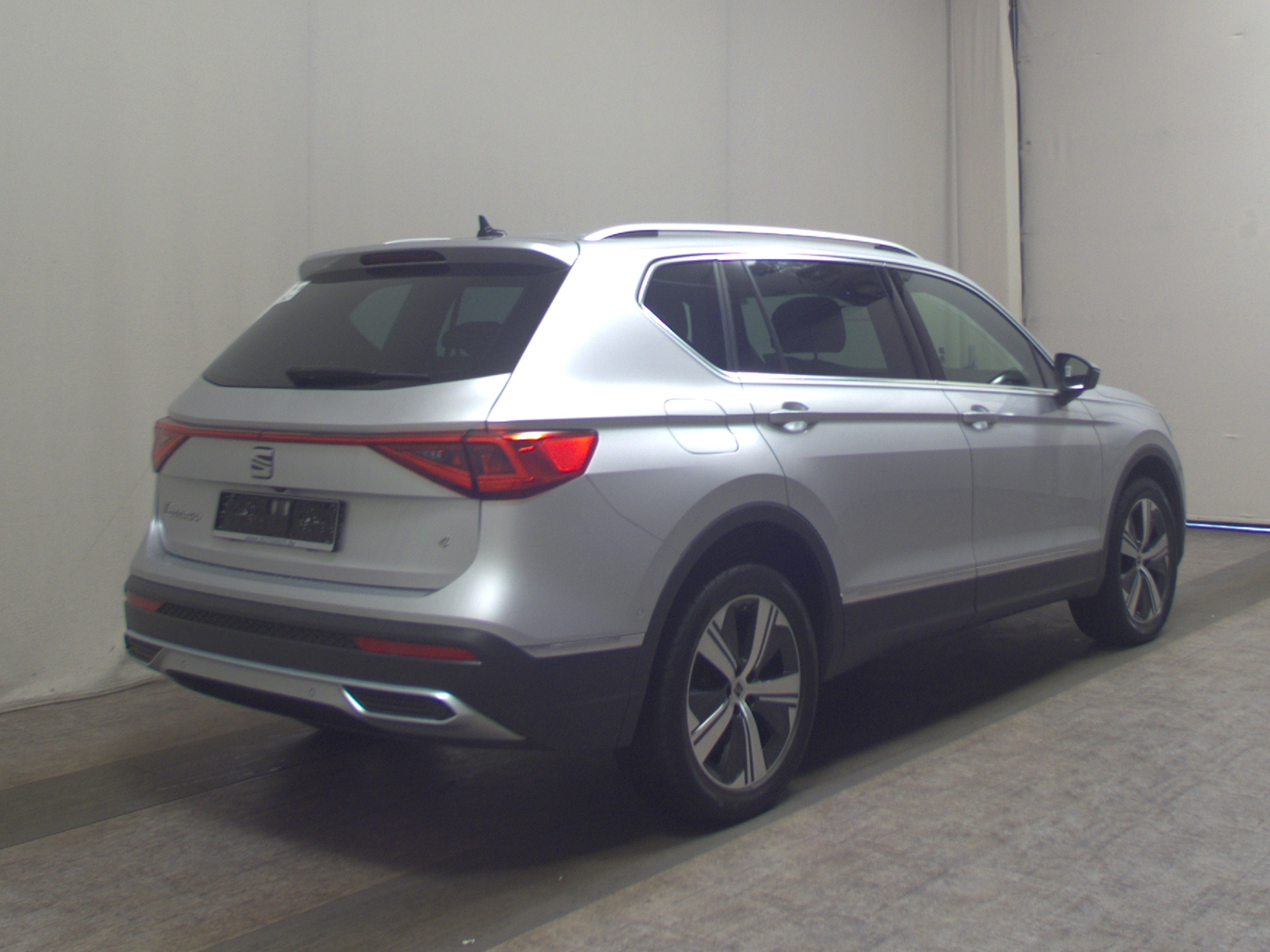 Seat Tarraco 2.0 TDI 4Drive Xcellence Leder DCC AHK 4