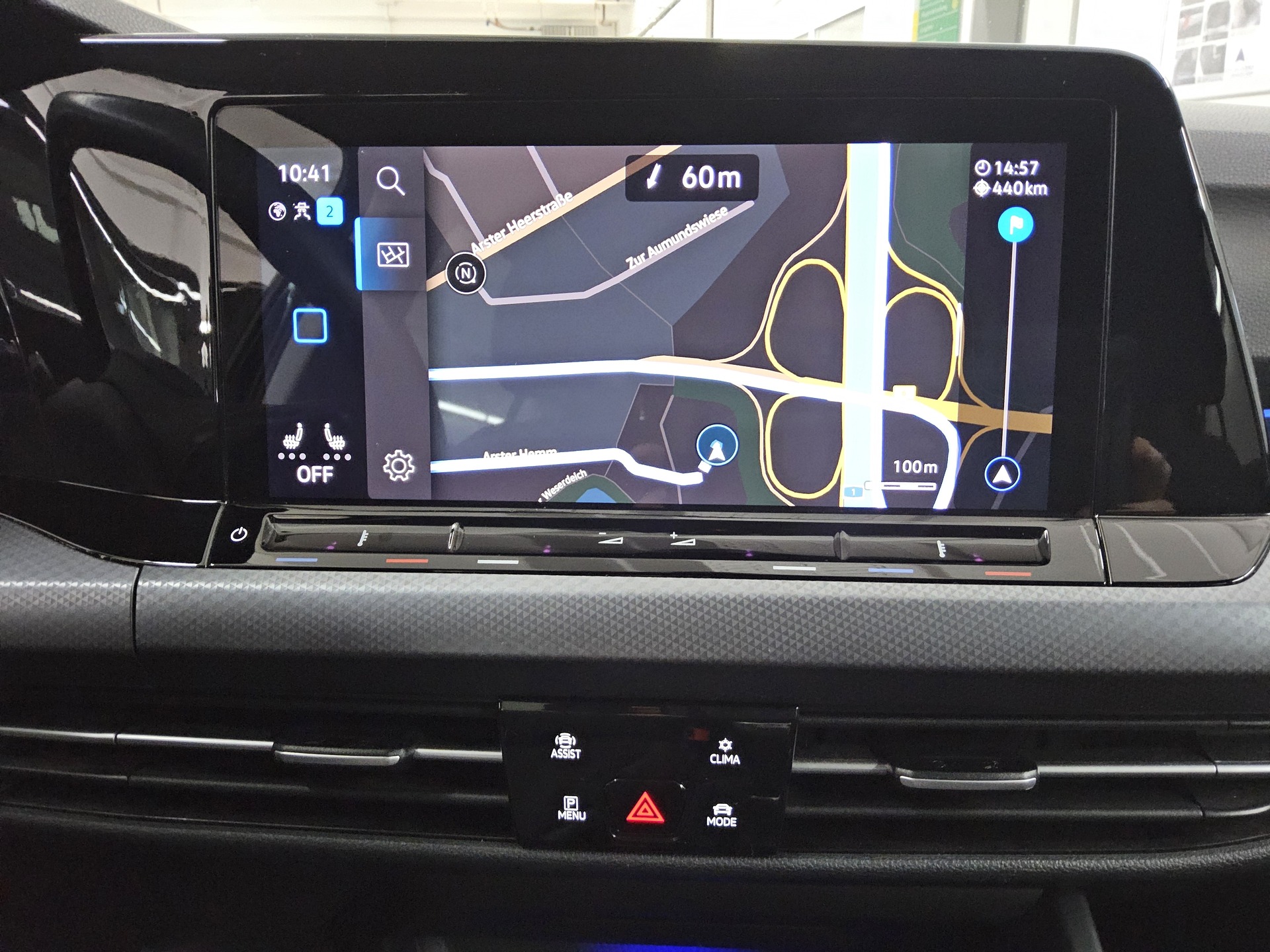 Volkswagen Golf-8 1.5 TSI Active Navi LED+ DC RFK ACC 7