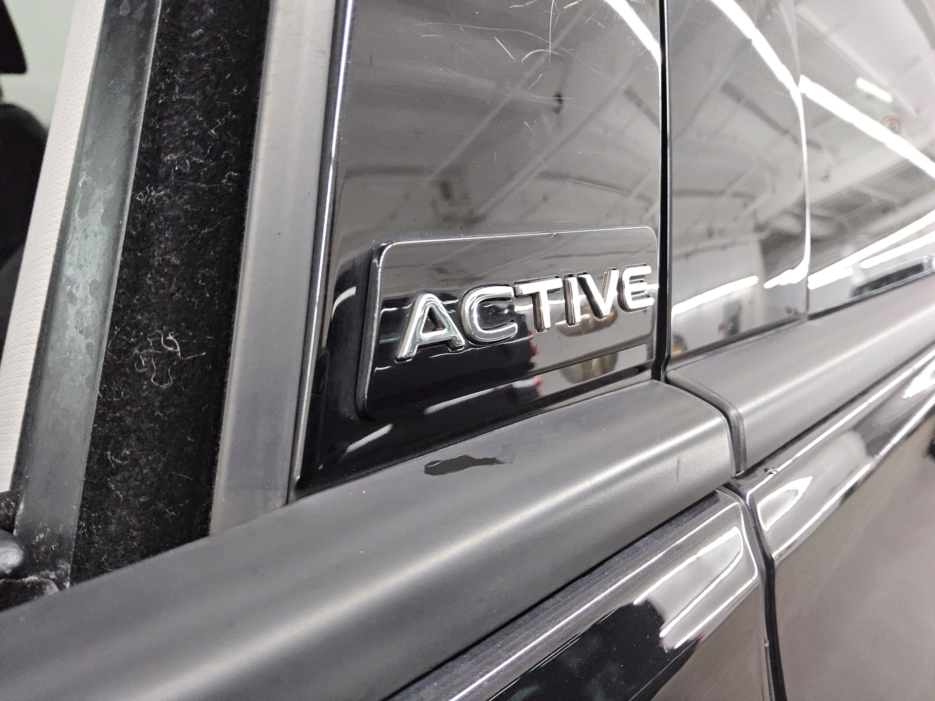 Volkswagen Golf-8 1.5 TSI Active Navi LED+ DC RFK ACC 12