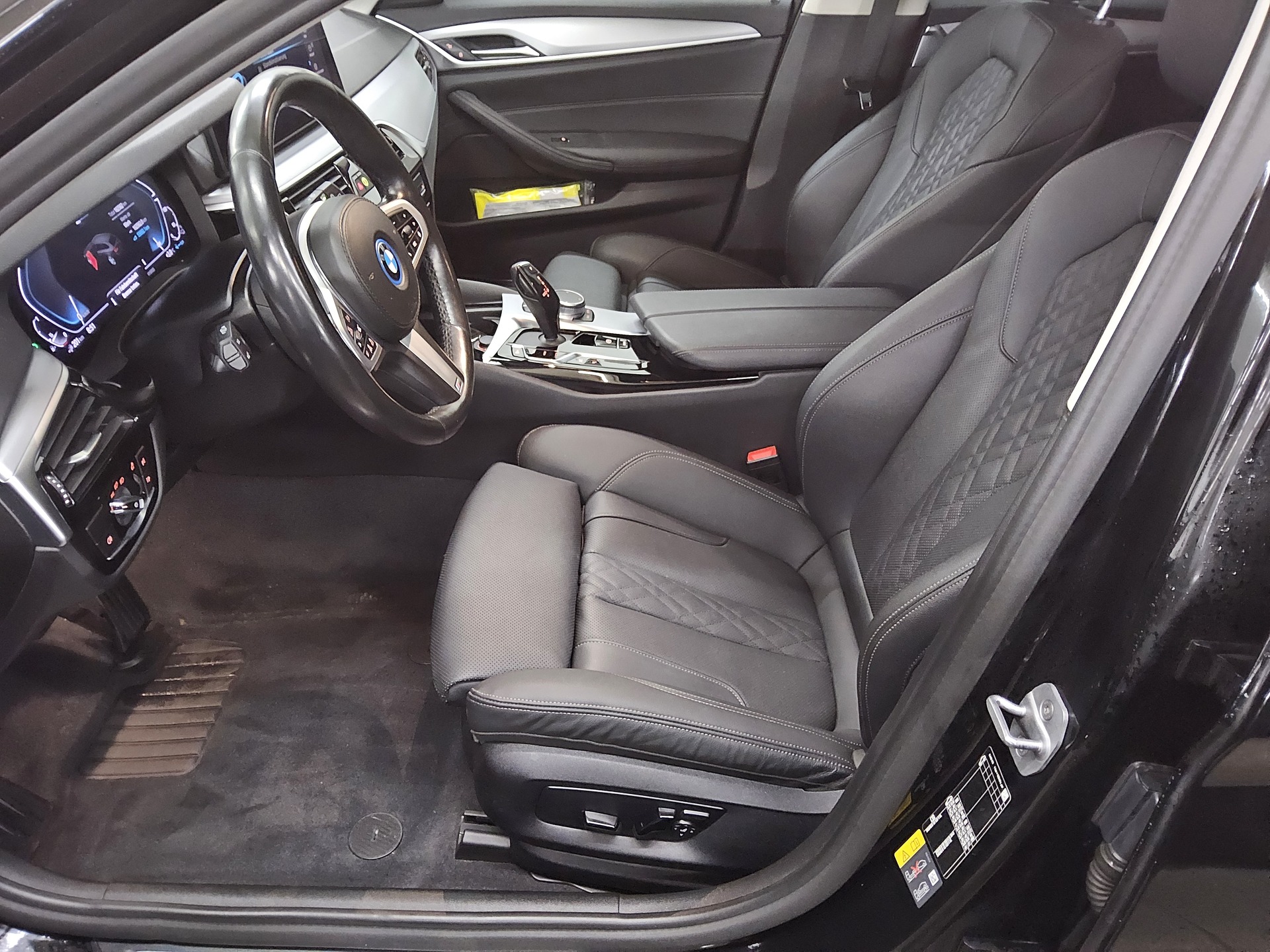 BMW 530e Touring Leder Navi LED LC prof. HiFi AHK 9