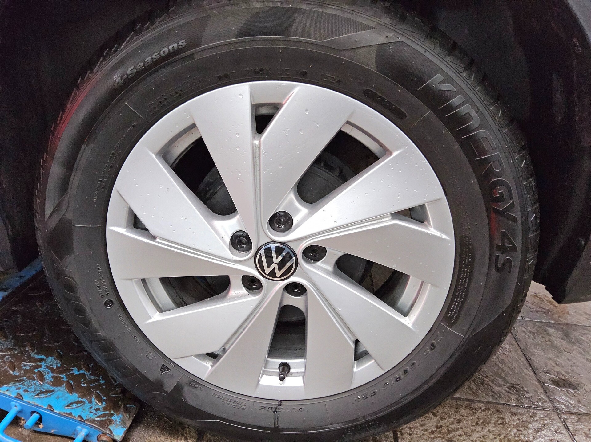 Volkswagen T-Cross 1.0 TSI Life Navi DC LED PDC Shz ACC 11