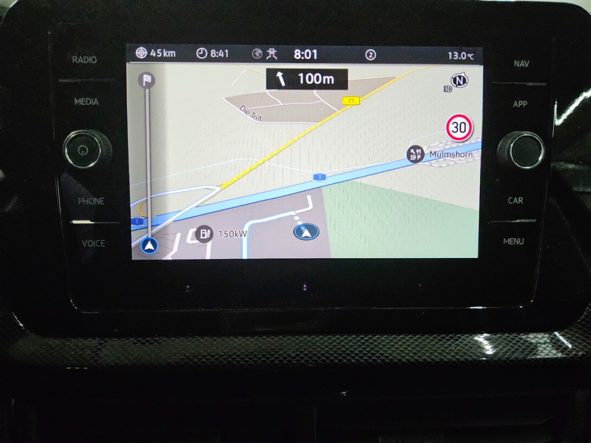 Volkswagen T-Cross 1.0 TSI Life Navi DC LED ACC PDC Shz 7