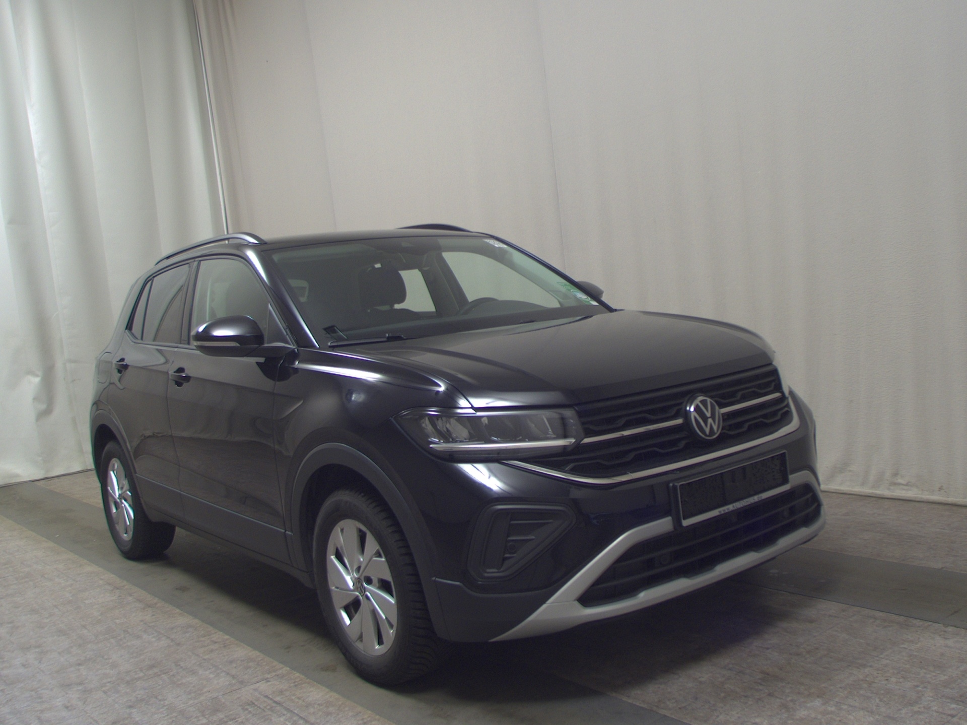 Volkswagen T-Cross 1.0 TSI Life Navi DC LED ACC PDC Shz 3