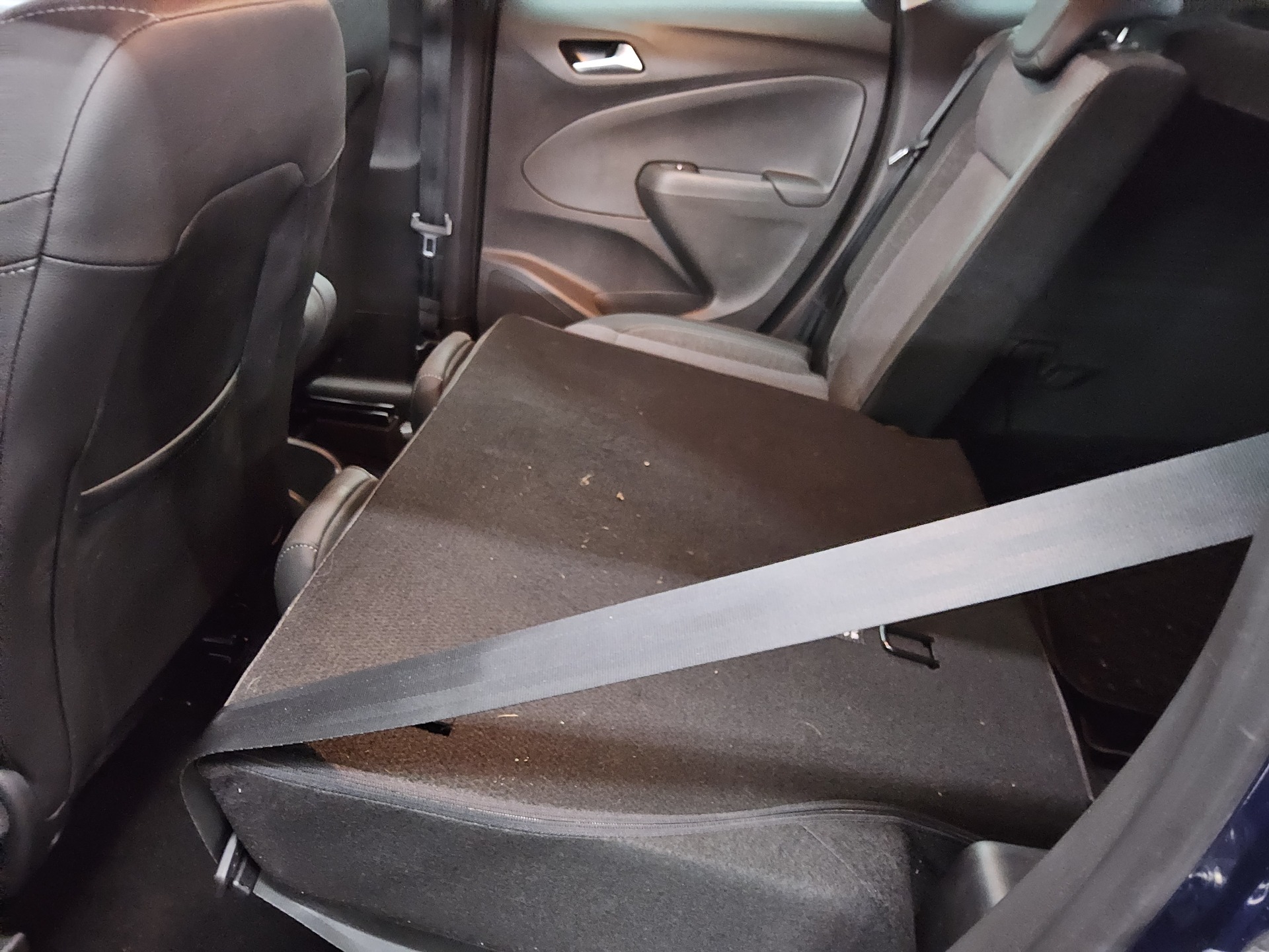 Opel Crossland 1.5 D Elegance T-Leder Navi LED RfK 12