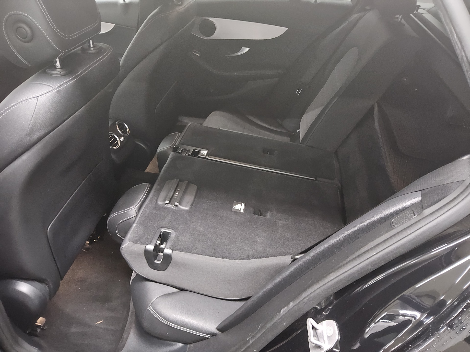 Mercedes-Benz C 300 T de Avantgarde Multibeam Widescreen Sound 12