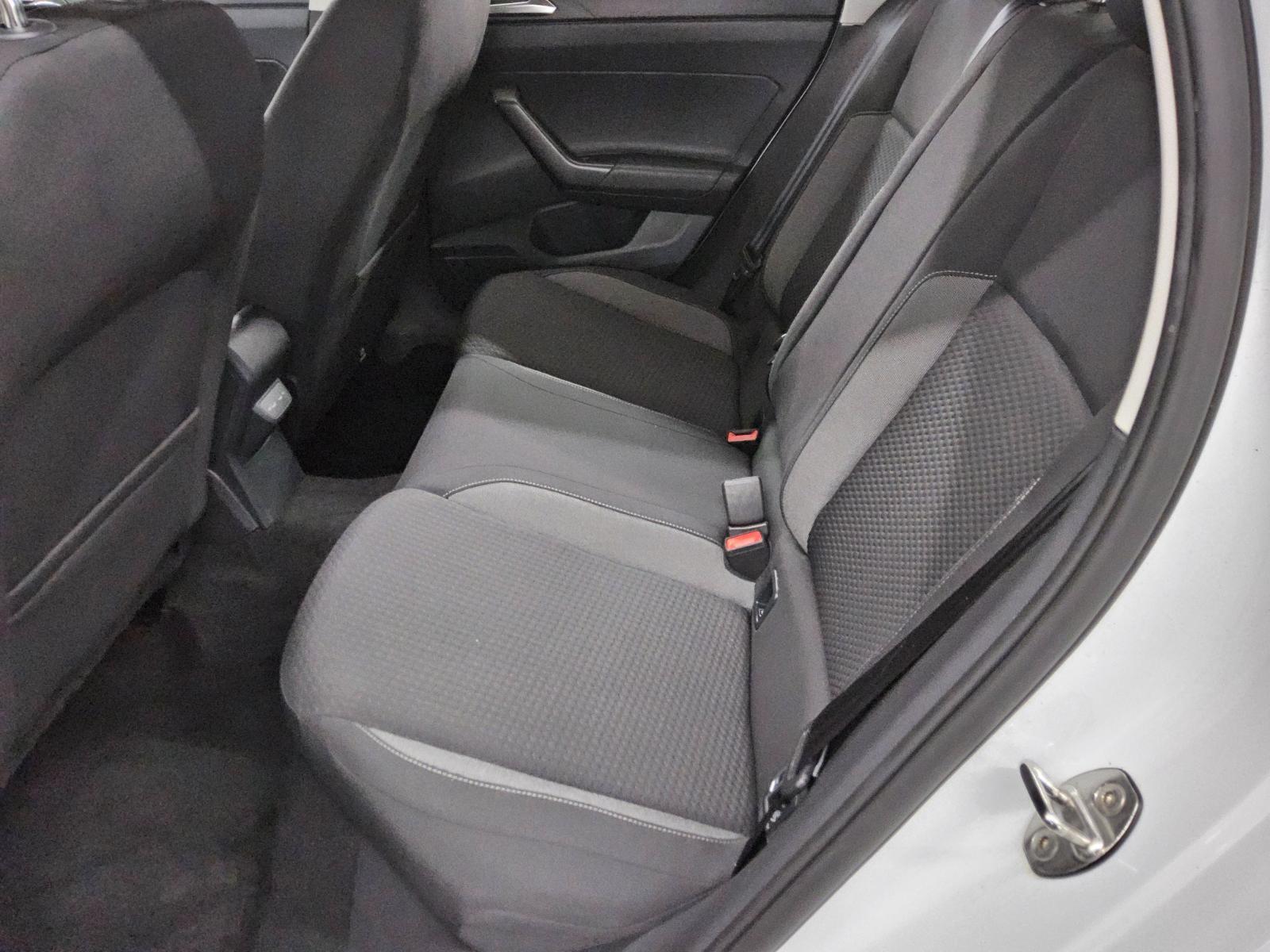 Volkswagen Polo 1.0 TSI Life Navi LED DC PDC DAB+ 13