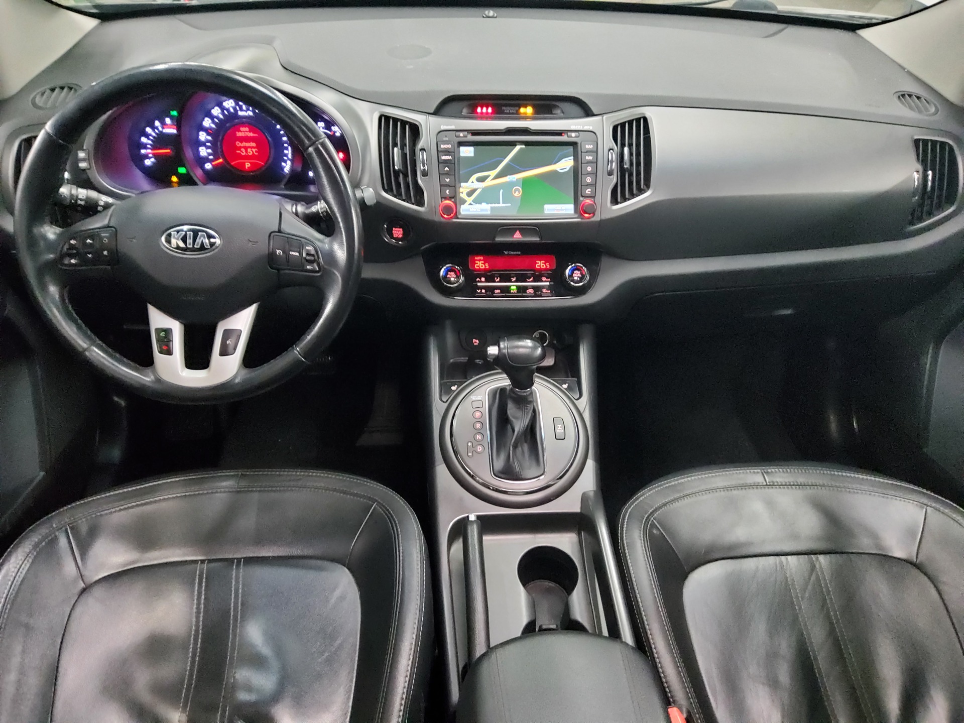 Kia Sportage 2.0 CRDI 4WD Leder AHK Navi GSD RfK Shz 5