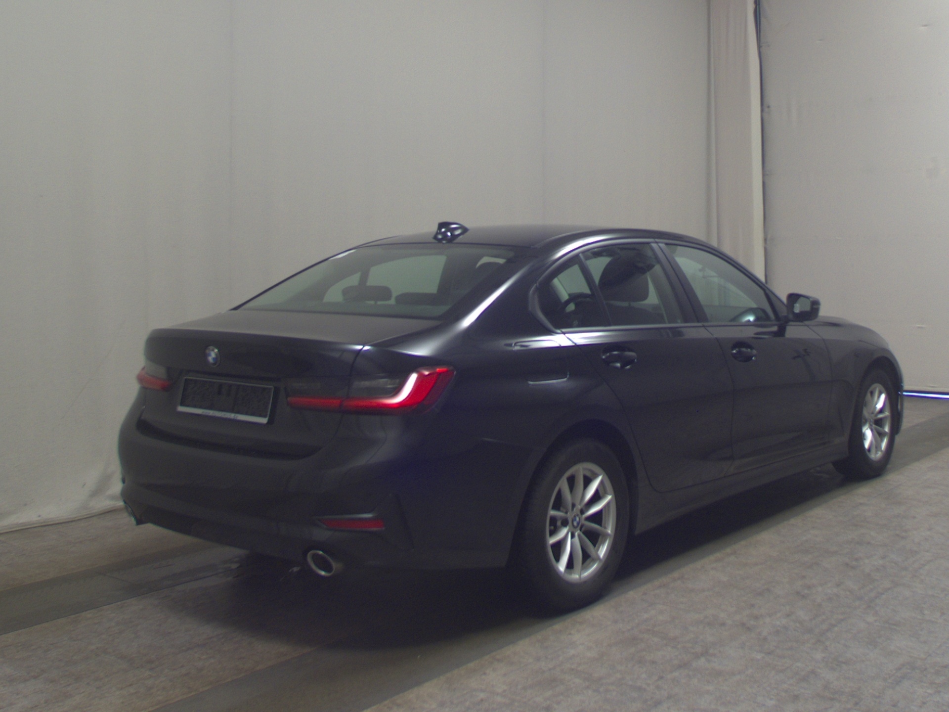 BMW 320dA Advantage Navi LC LED SHZ 4