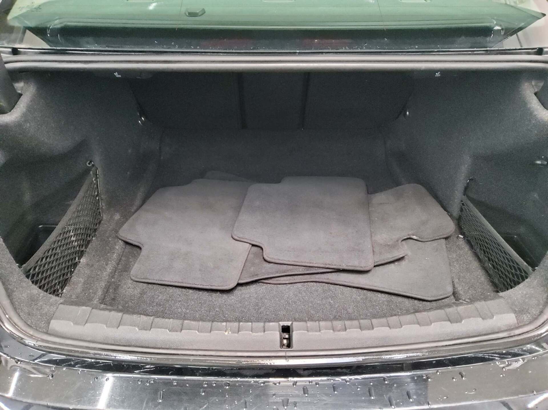 BMW 320dA Advantage Navi LC LED SHZ 11