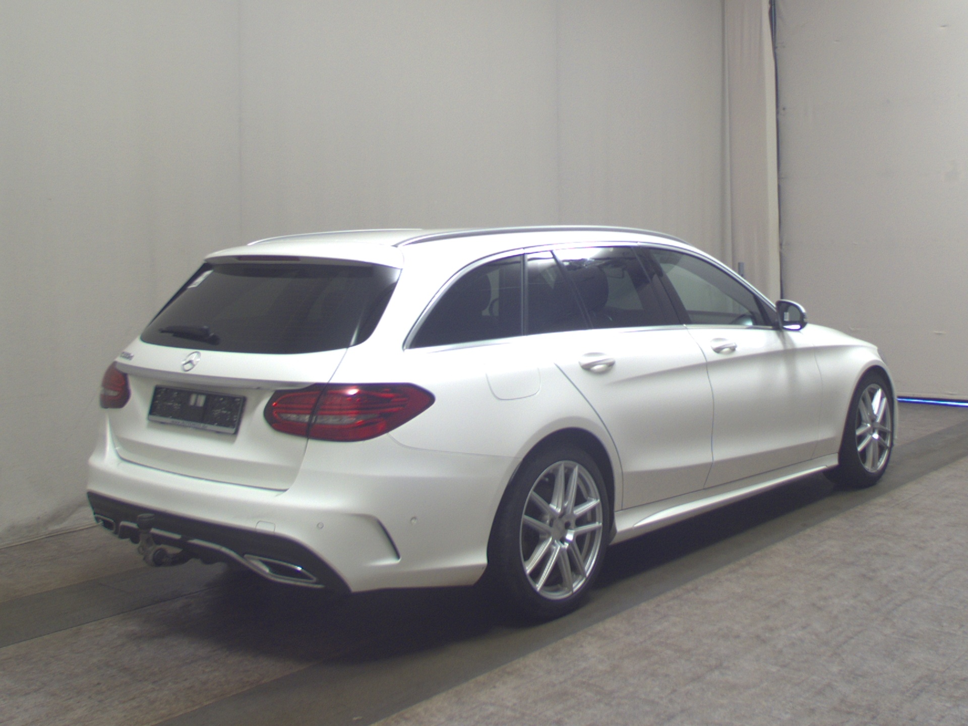 Mercedes-Benz C 300 T d AMG-Line Nav Burmester LED AHK Distr.+ 4