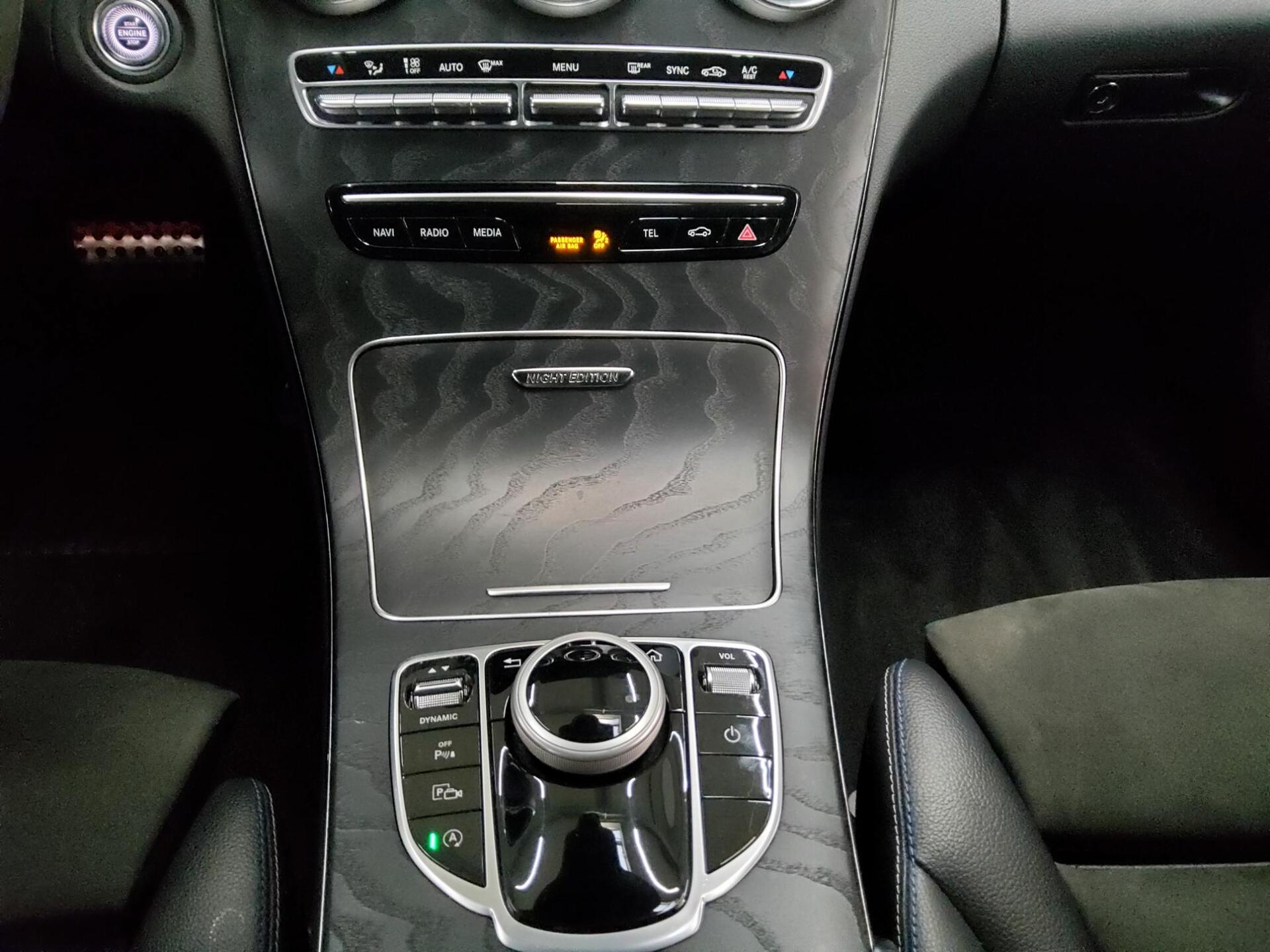 Mercedes-Benz C 220 T d AMG-Line Night Widescreen Navi LED 6