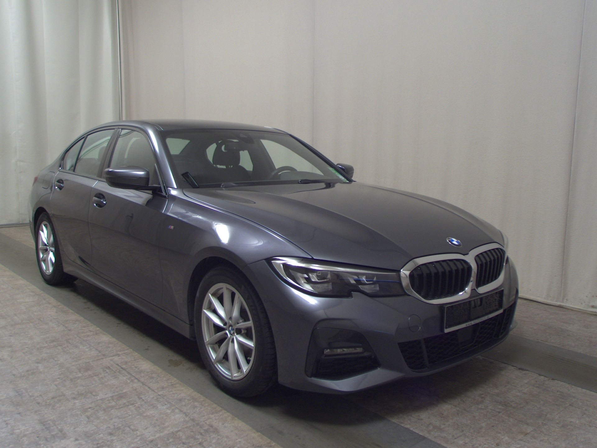 BMW 320dA Lim. M-Sport Navi LED AHK HiFi LC Pro 3