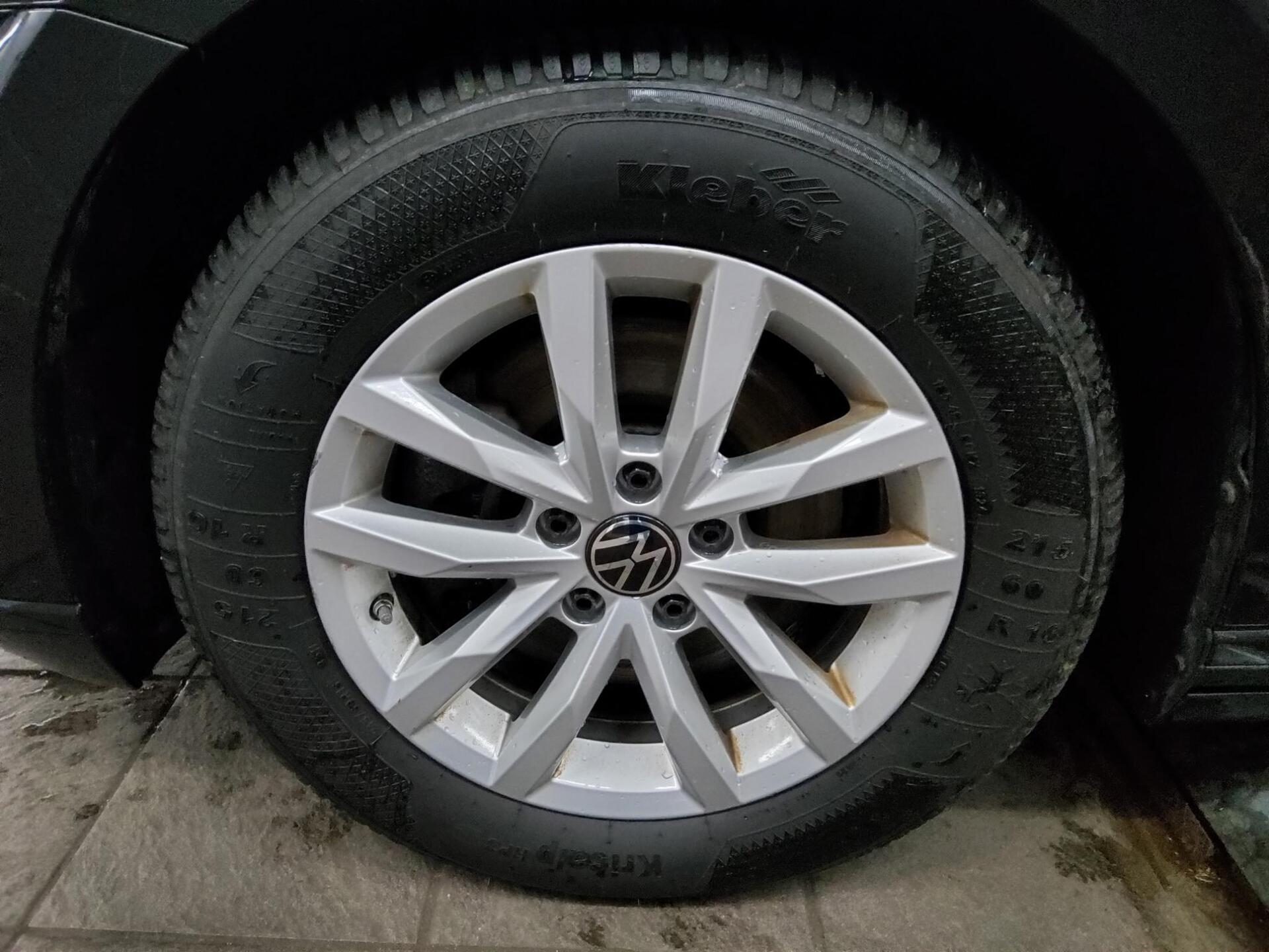 Volkswagen Passat Var. 2.0 TDI Business Navi LED AHK ACC 10