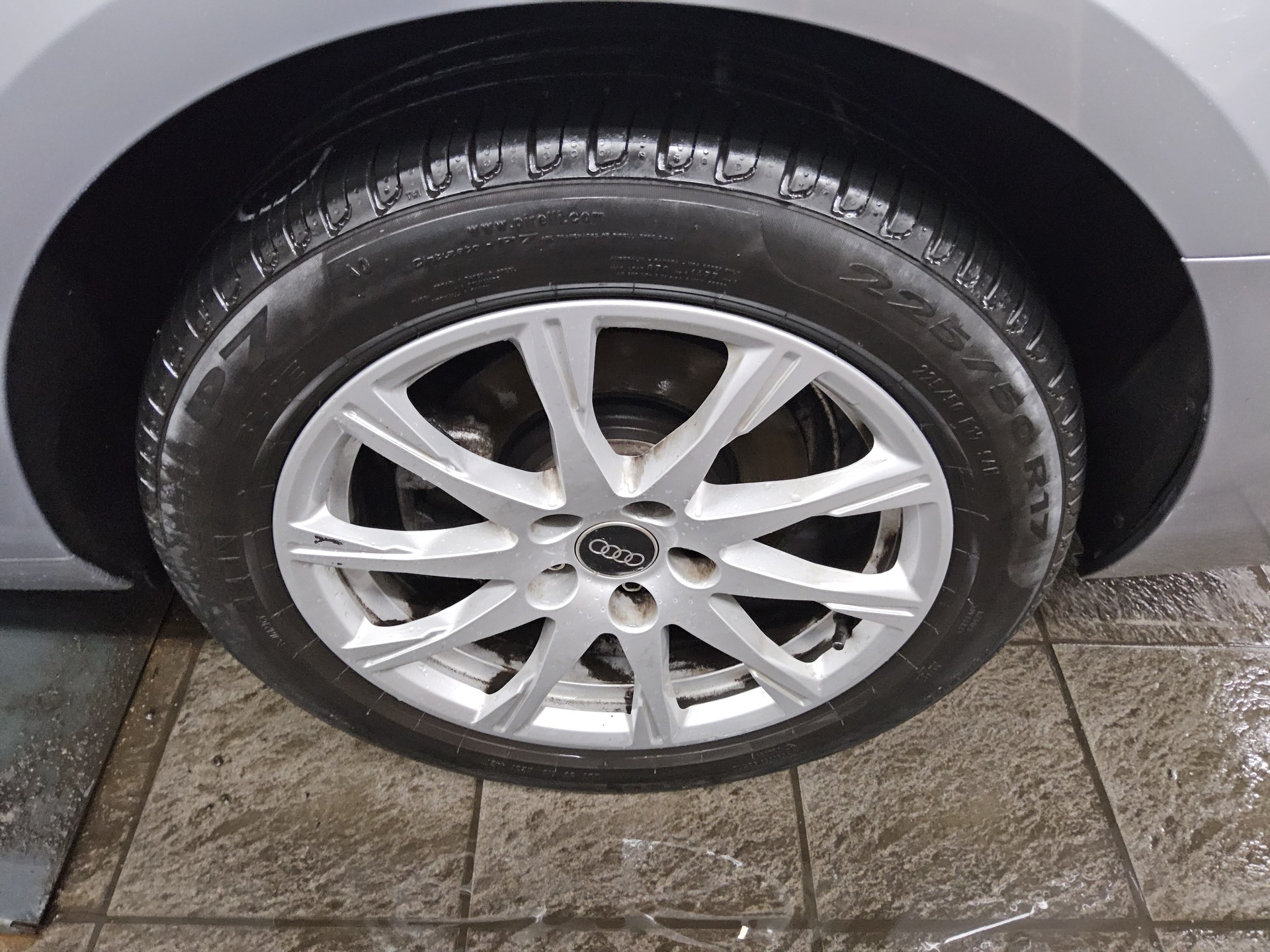 Audi A4 Avant 40 TDI Leder Navi LED PDC Shz Tempomat 10