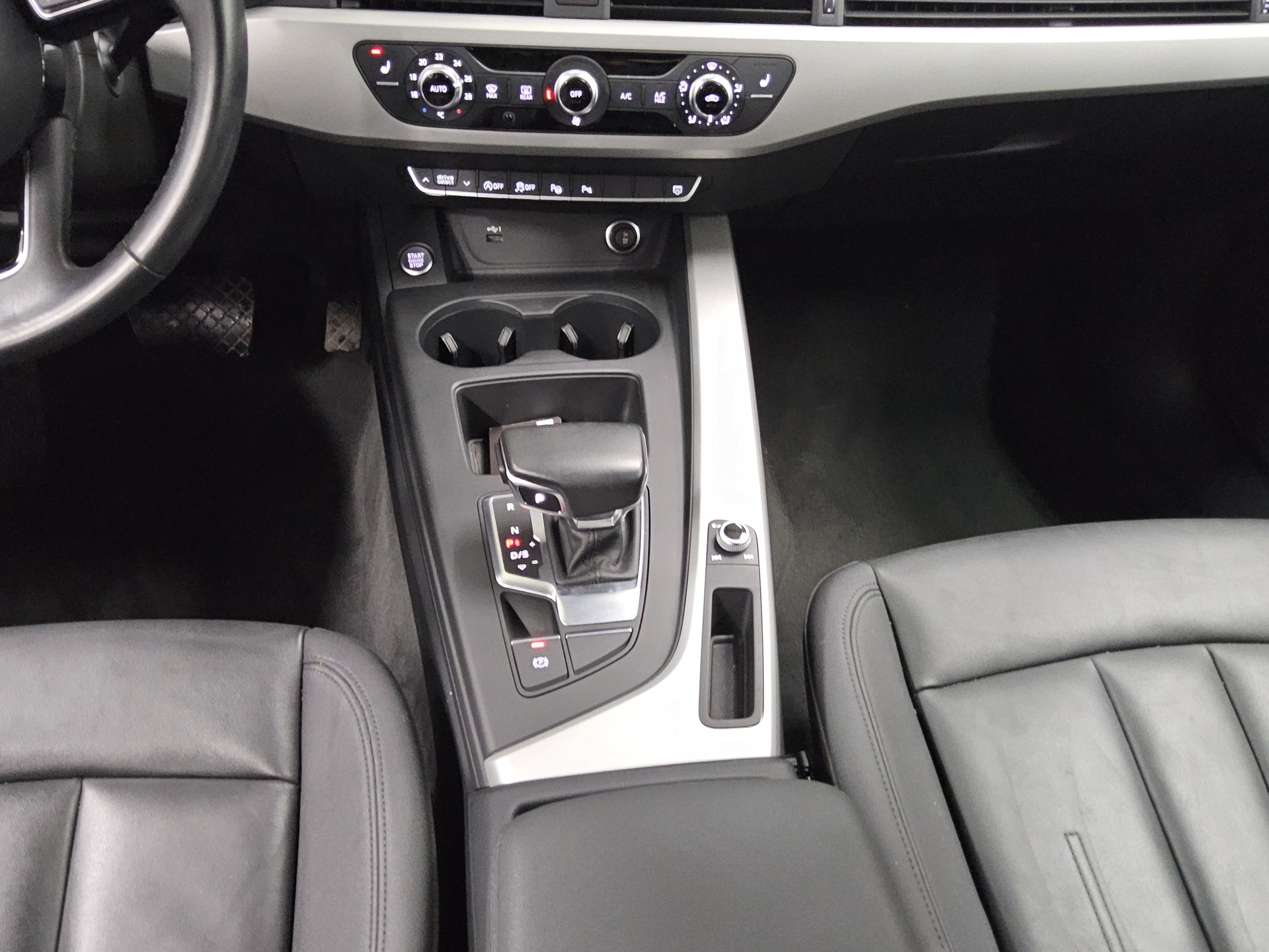 Audi A4 Avant 40 TDI Leder Navi LED PDC Shz Tempomat 6