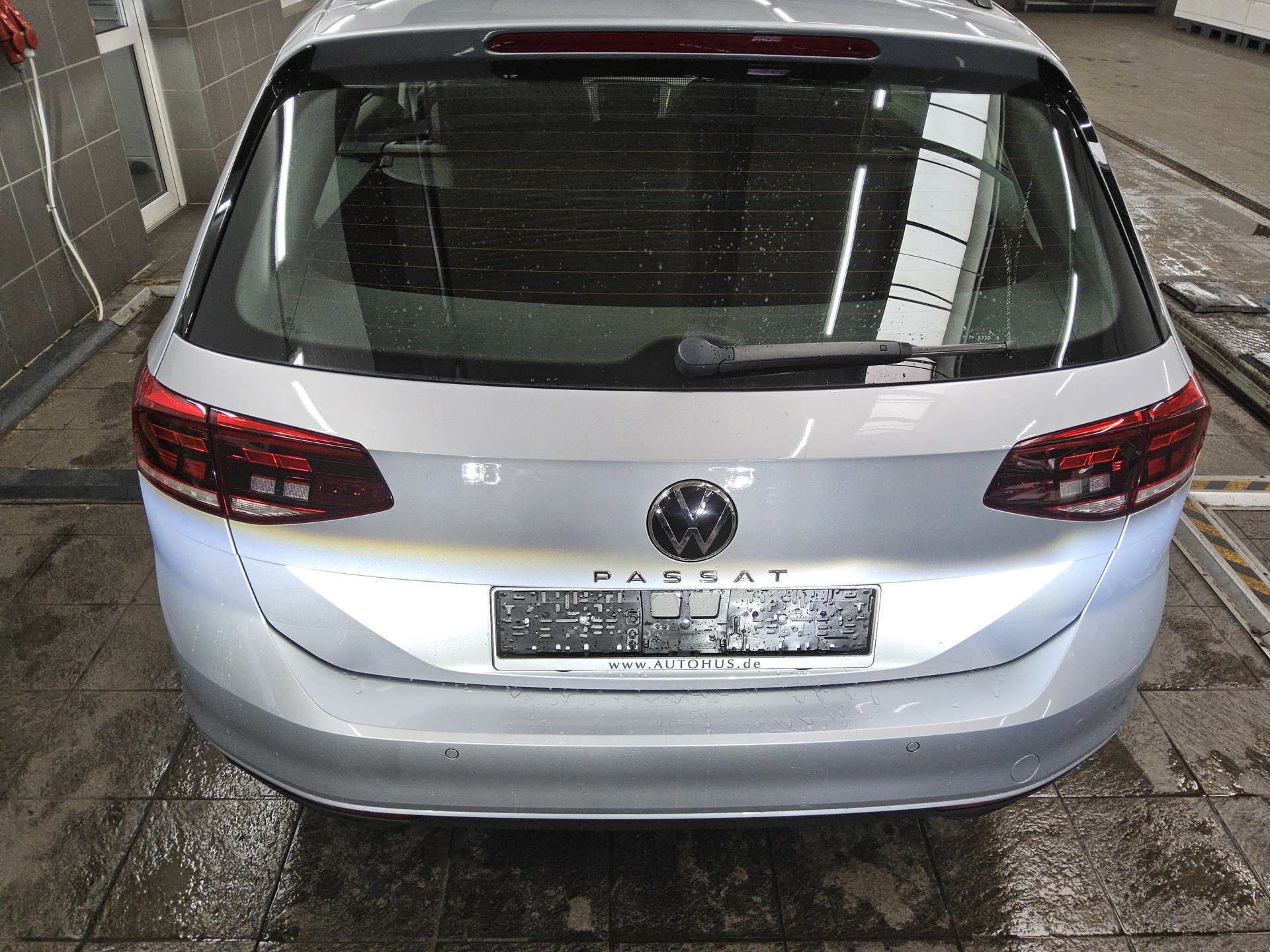 Volkswagen Passat Var. 2.0 TDI Navi LED Kamera Shz 11