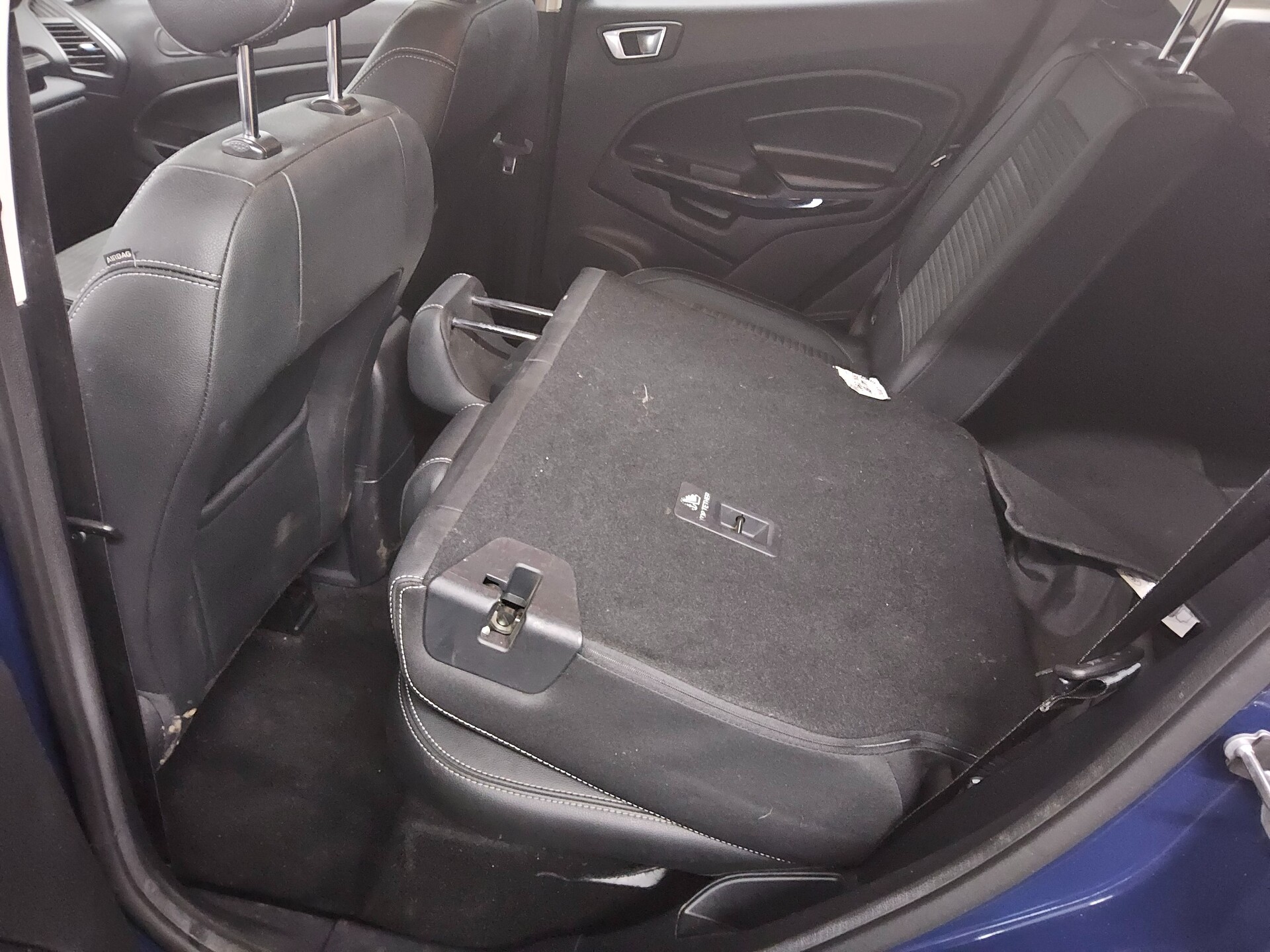 Ford EcoSport 1.0 EB Titanium LED T-Leder RFK 12