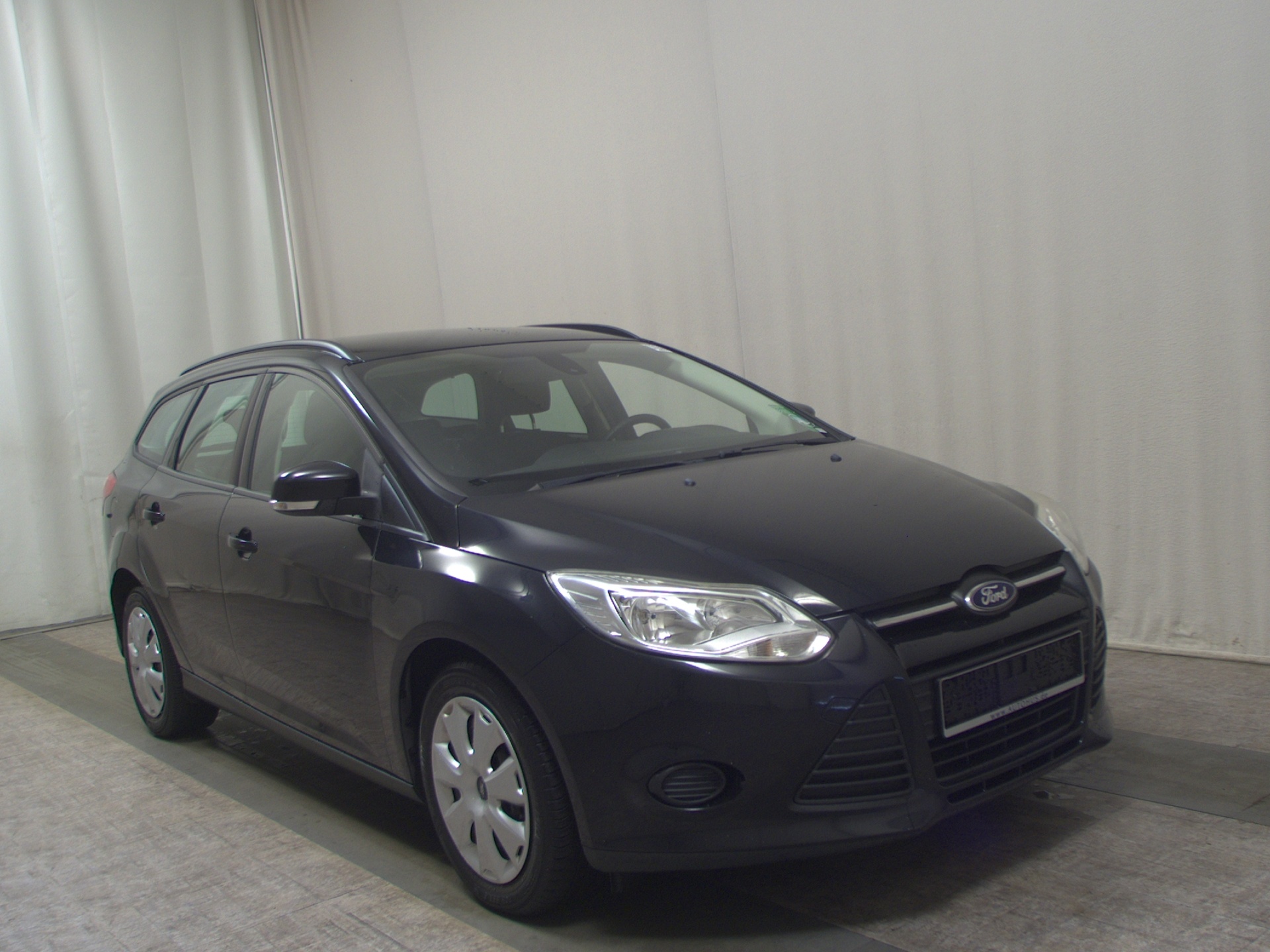 Ford Focus Turnier 1.6 TDCi Trend Navi Shz PDC 3