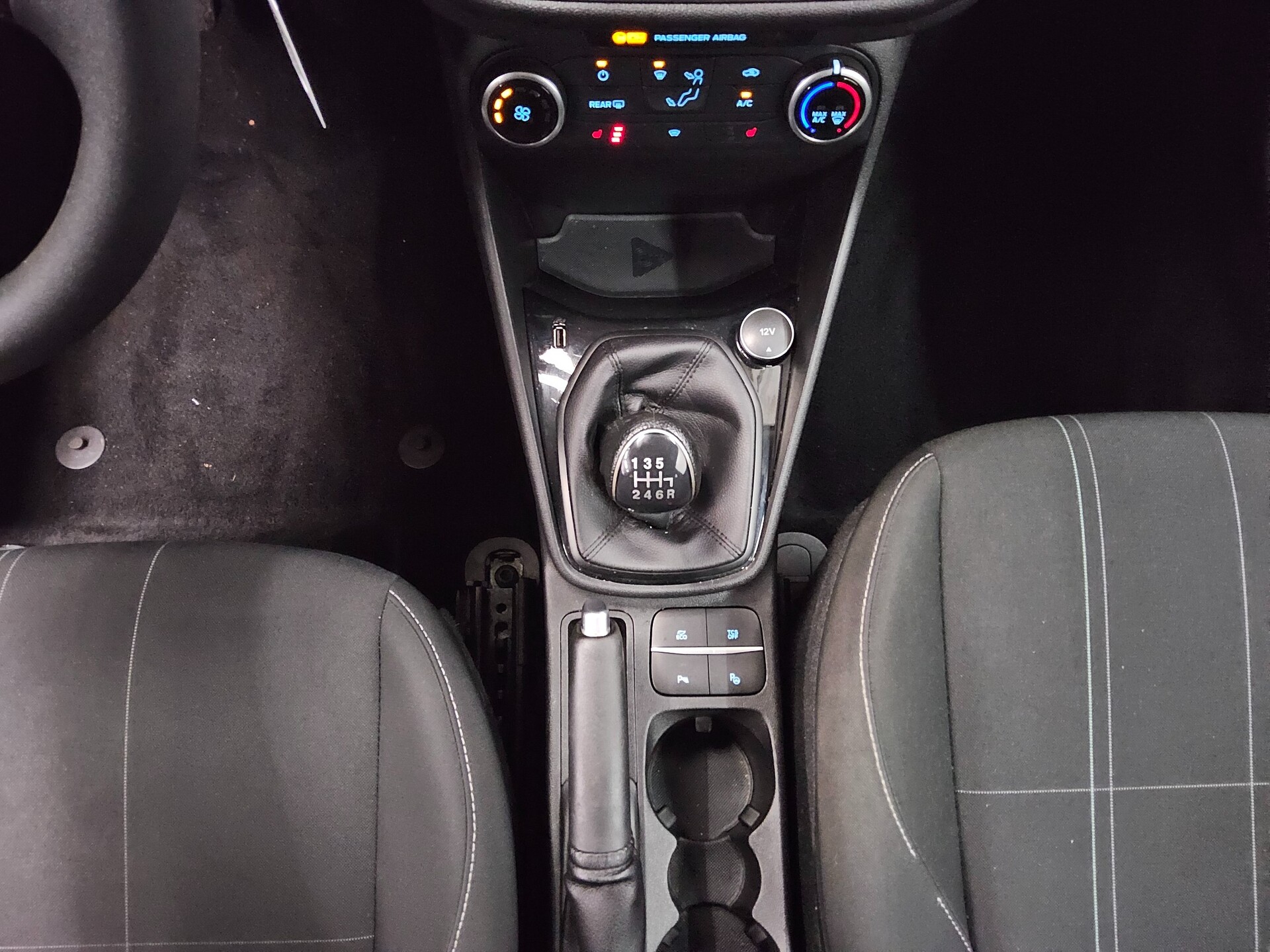 Ford Fiesta 1.5 TDCi Trend Navi PDC Rückfahrkamera 6