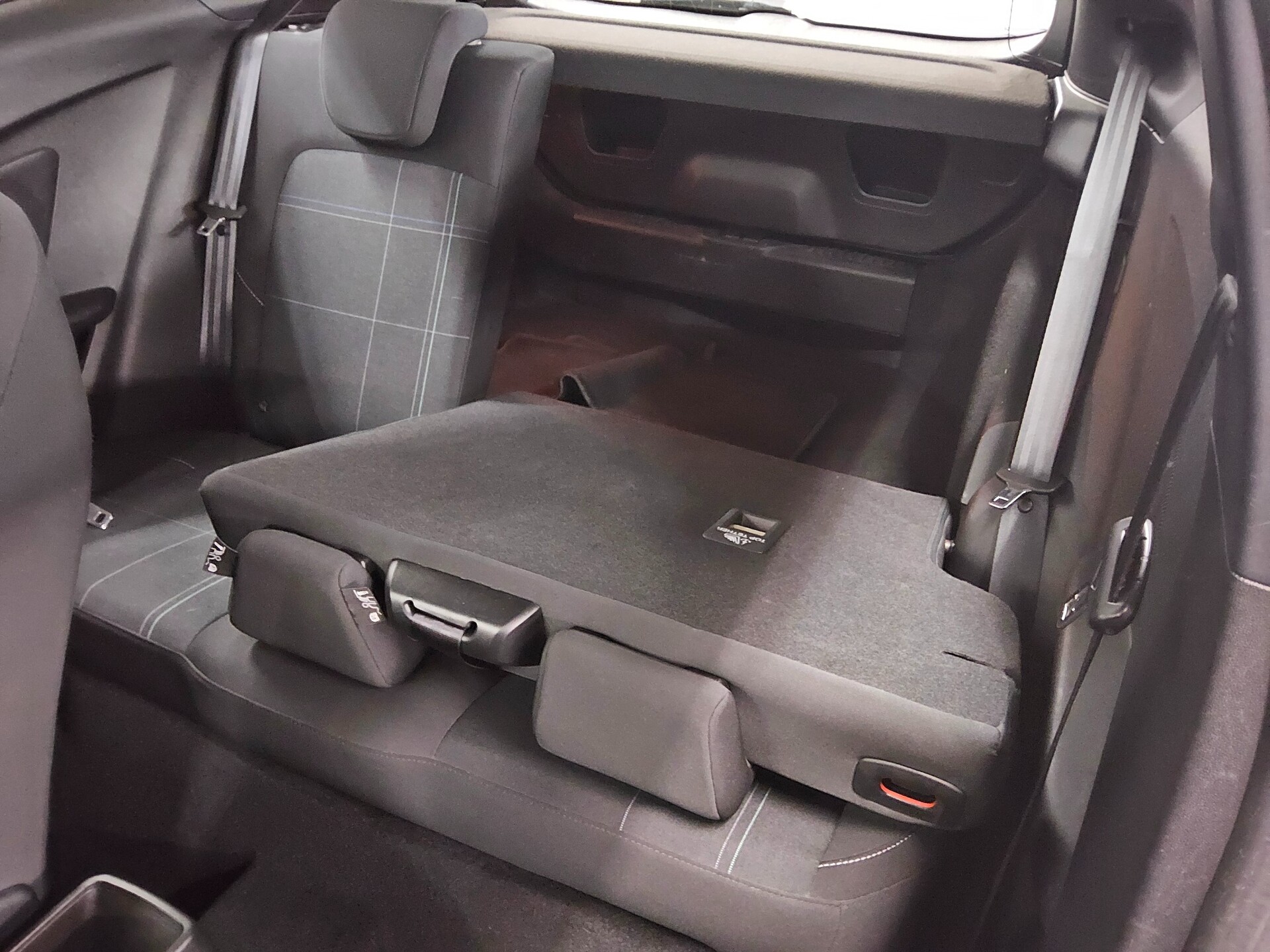 Ford Fiesta 1.5 TDCi Trend Navi PDC Rückfahrkamera 12