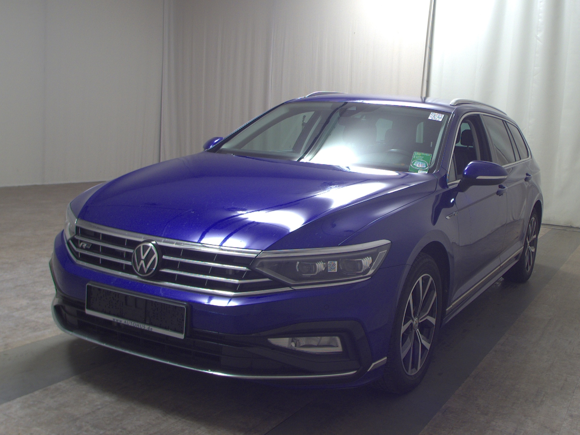 Volkswagen Passat Var. 2.0 TDI R-Line T-Leder Navi IQ.Light 2