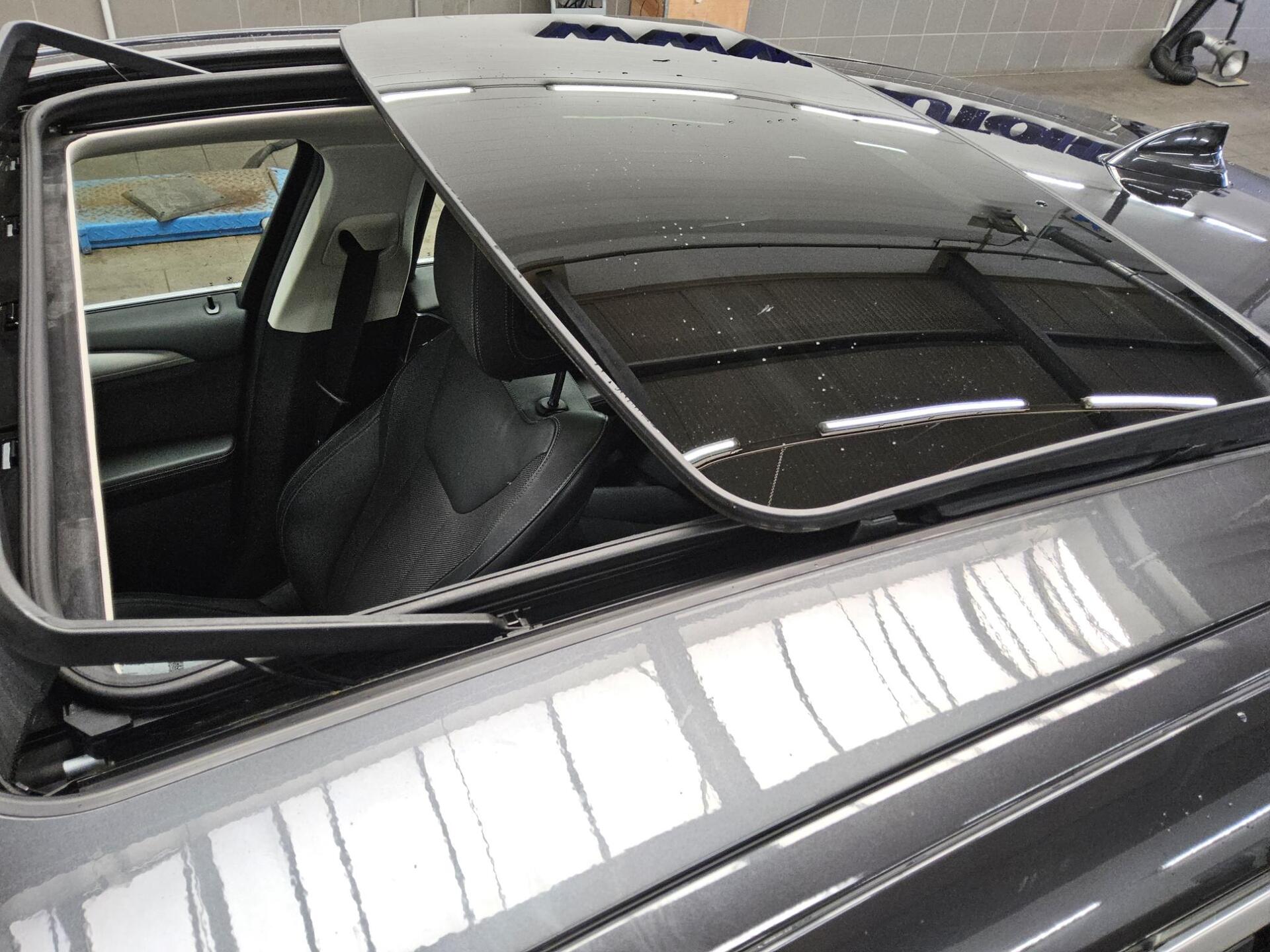 BMW X4 xDrive20d Advantage Navi LED LC HuD Pano AHK 12