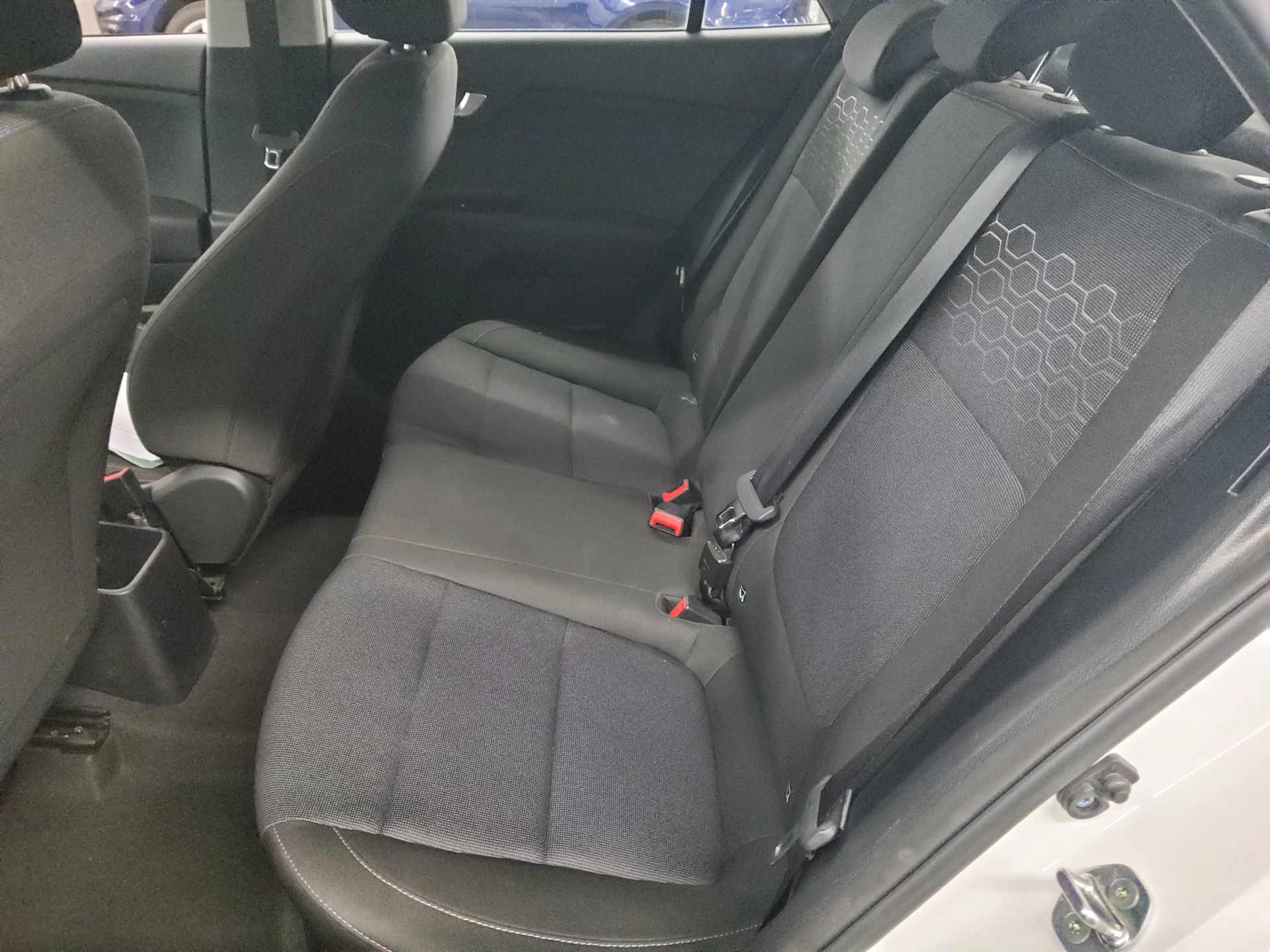 Kia Rio 1.0 T-GDI Navi LED Rückfahrkamera Shz PDC 13