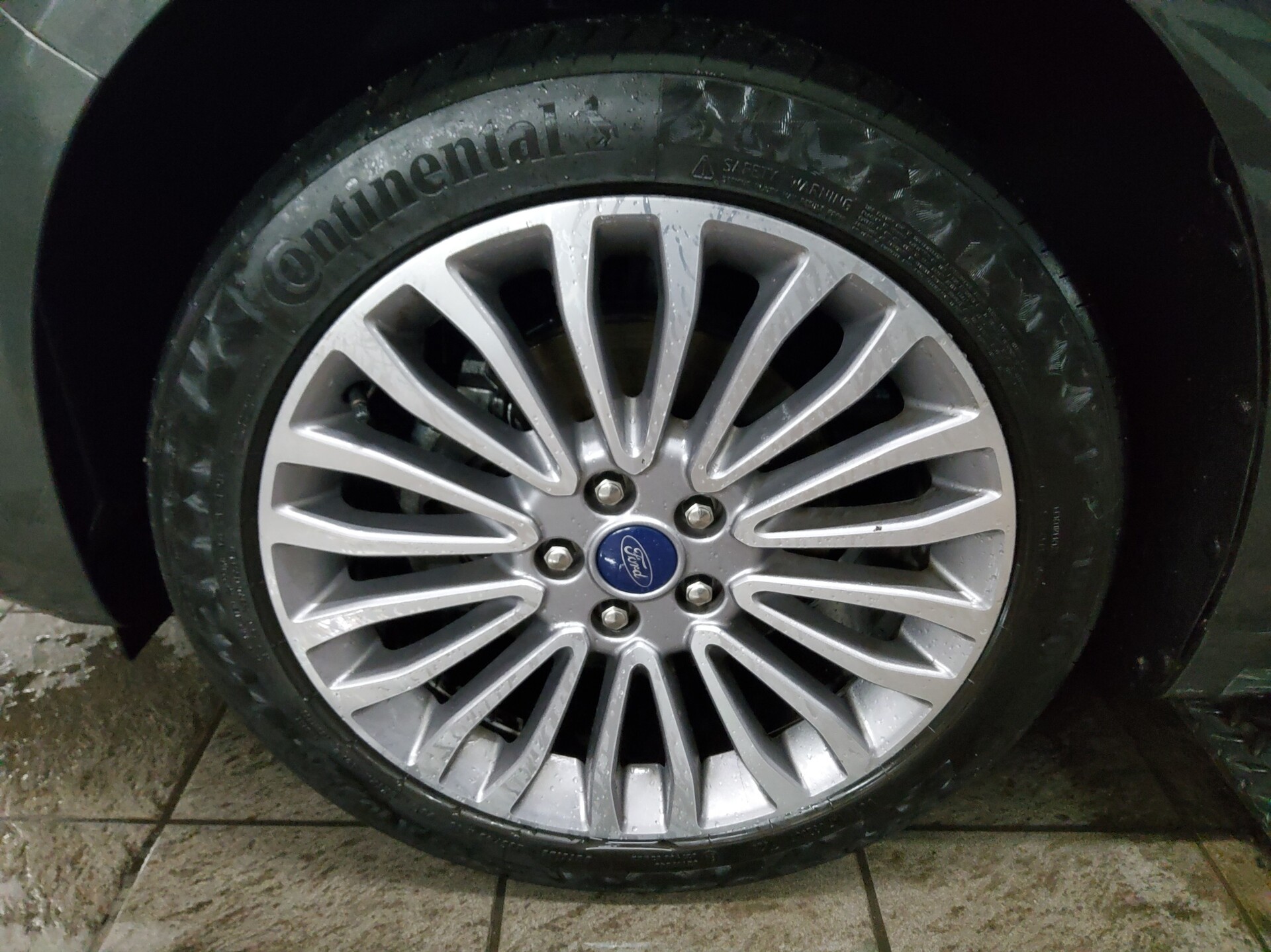 Ford Mondeo Turnier 2.0 EB Titanium Leder Navi RFK 10