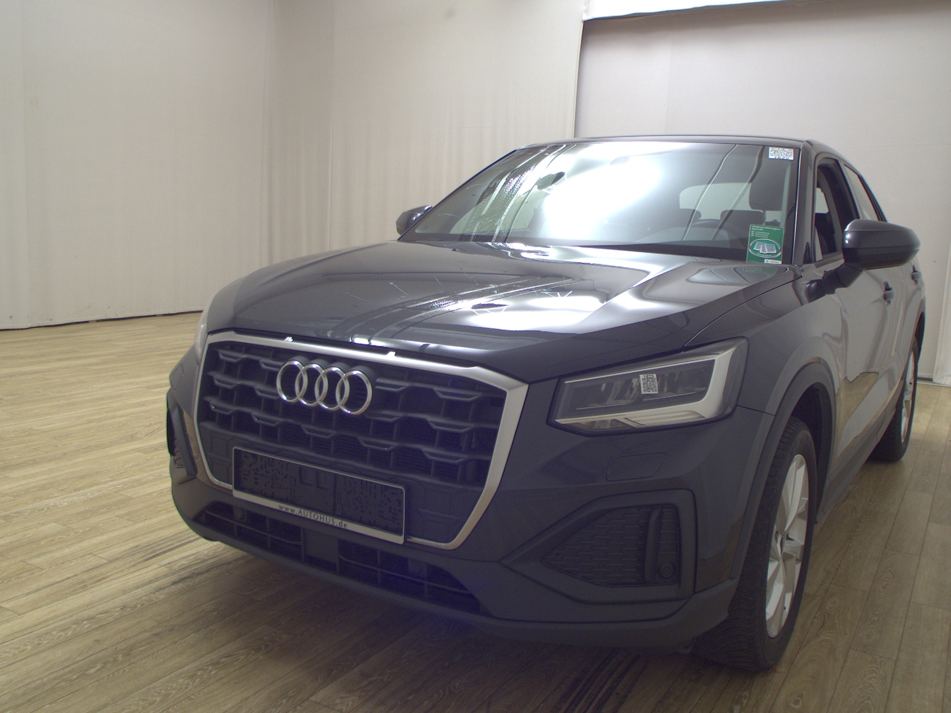 Audi Q2 35 TFSI Navi+ LED Kamera Shz 2