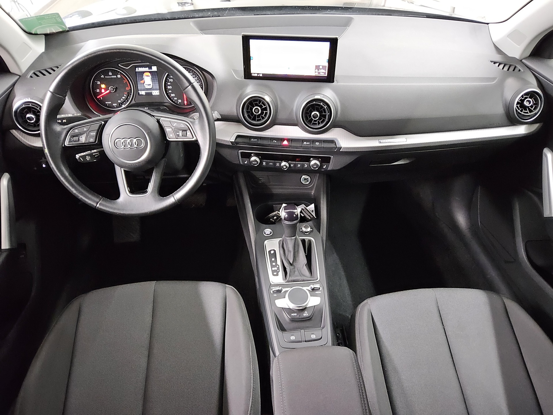 Audi Q2 35 TFSI Navi+ LED Kamera Shz 5