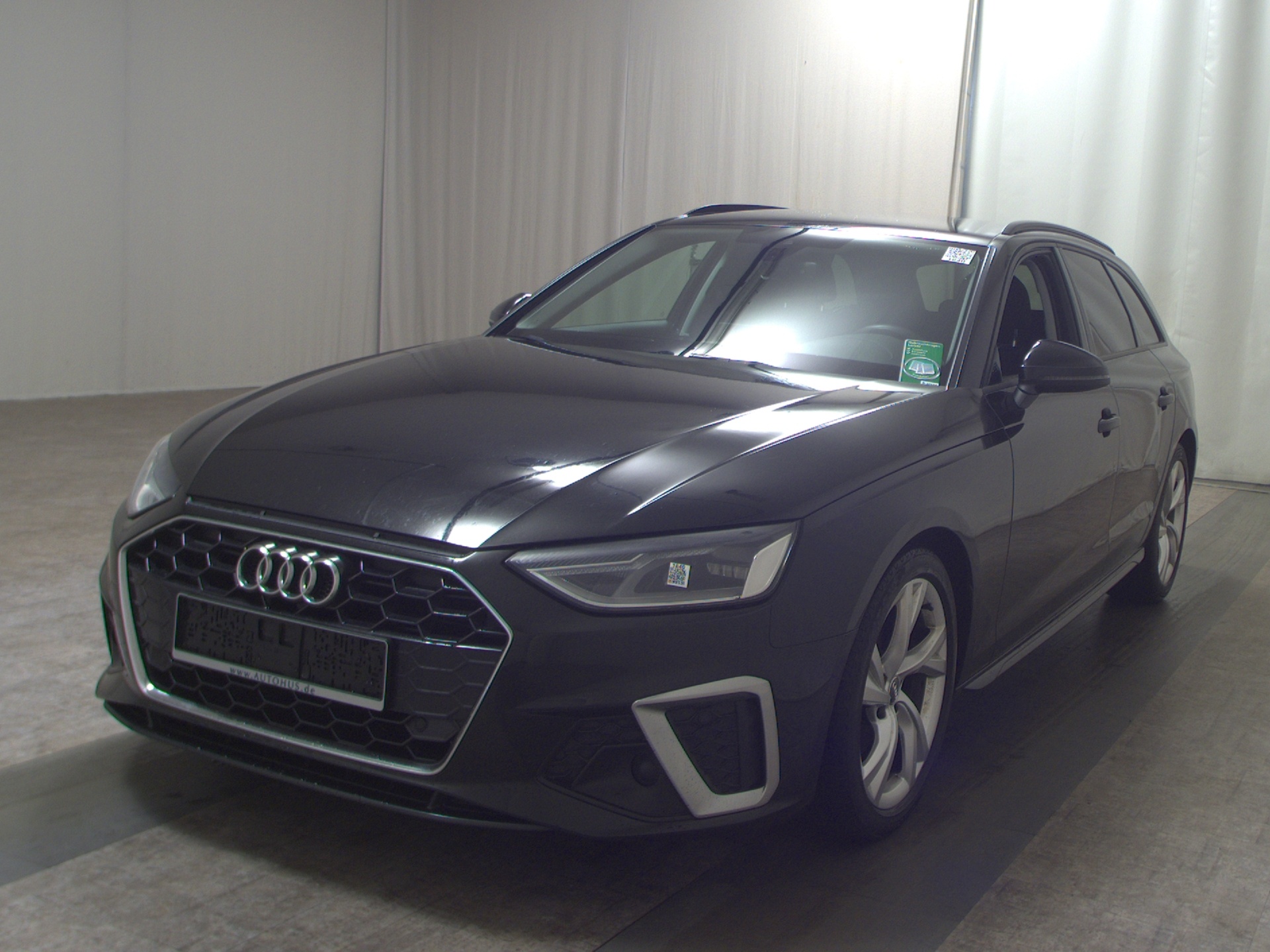 Audi A4 Avant 35 TDI S-Line Navi LED Shz PDC Tempomat 2