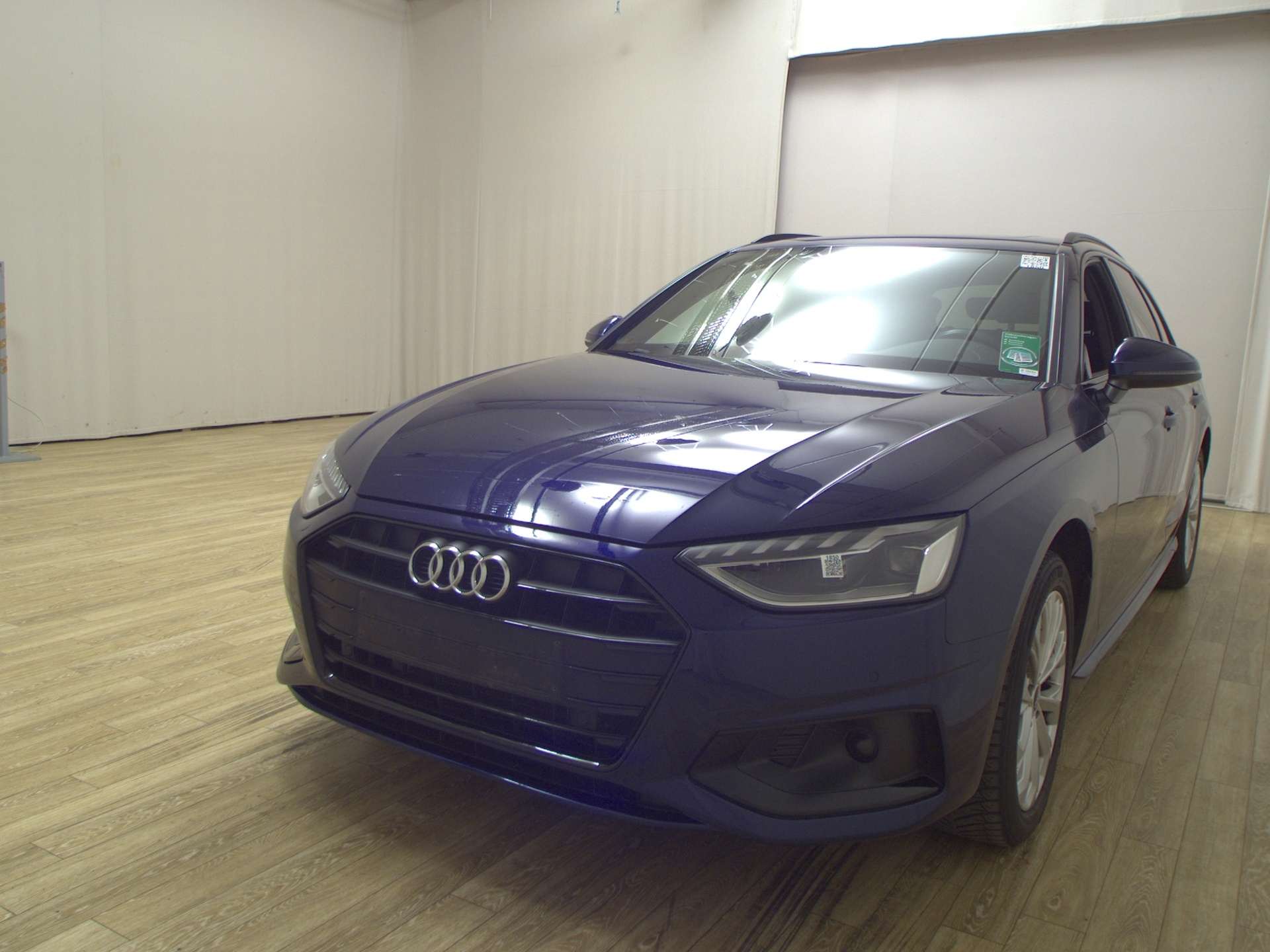 Audi A4 Avant 40 TDI advanced Pano Sound Navi+ Kamera 2