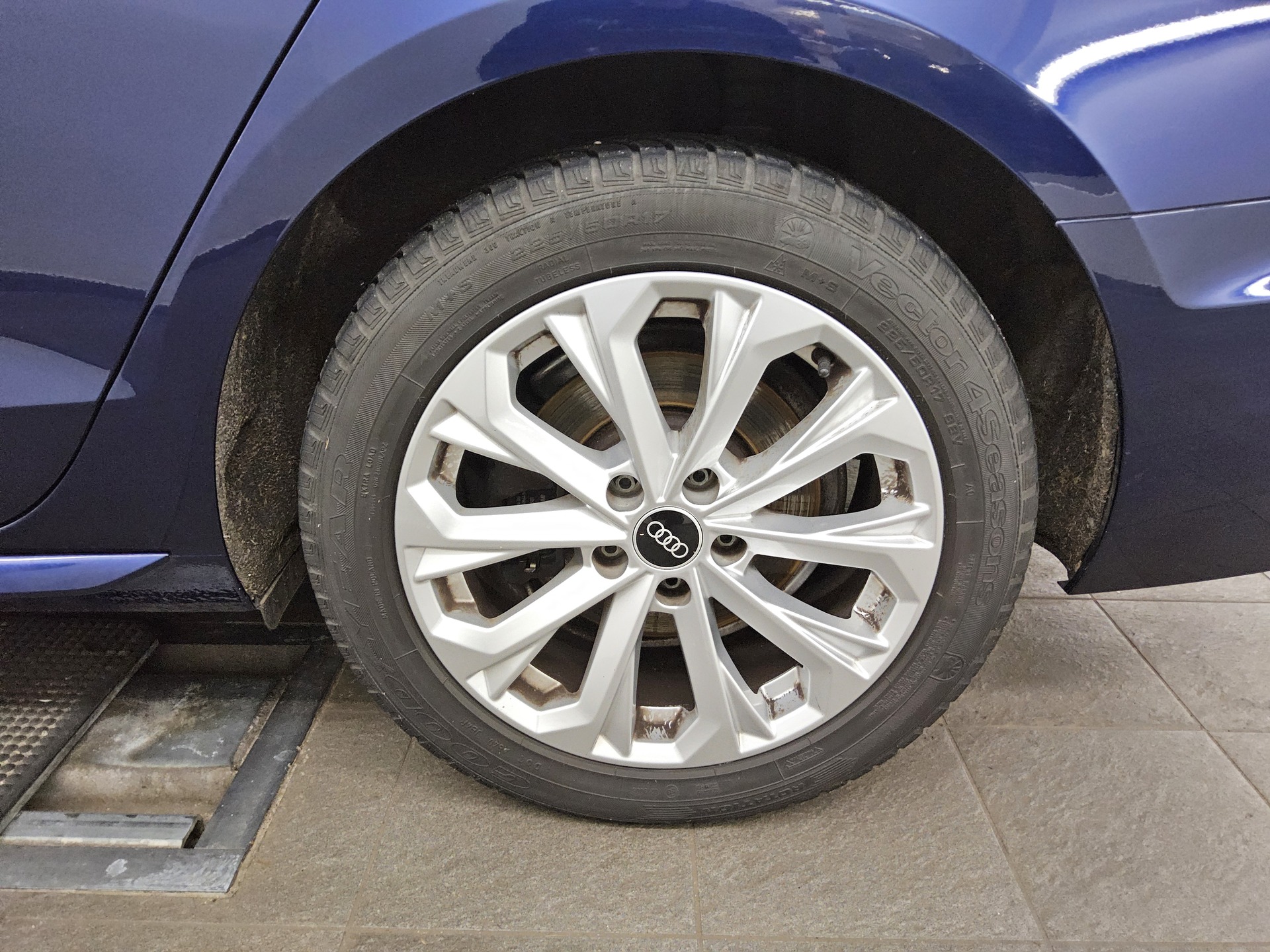 Audi A4 Avant 40 TDI advanced Pano Sound Navi+ Kamera 10