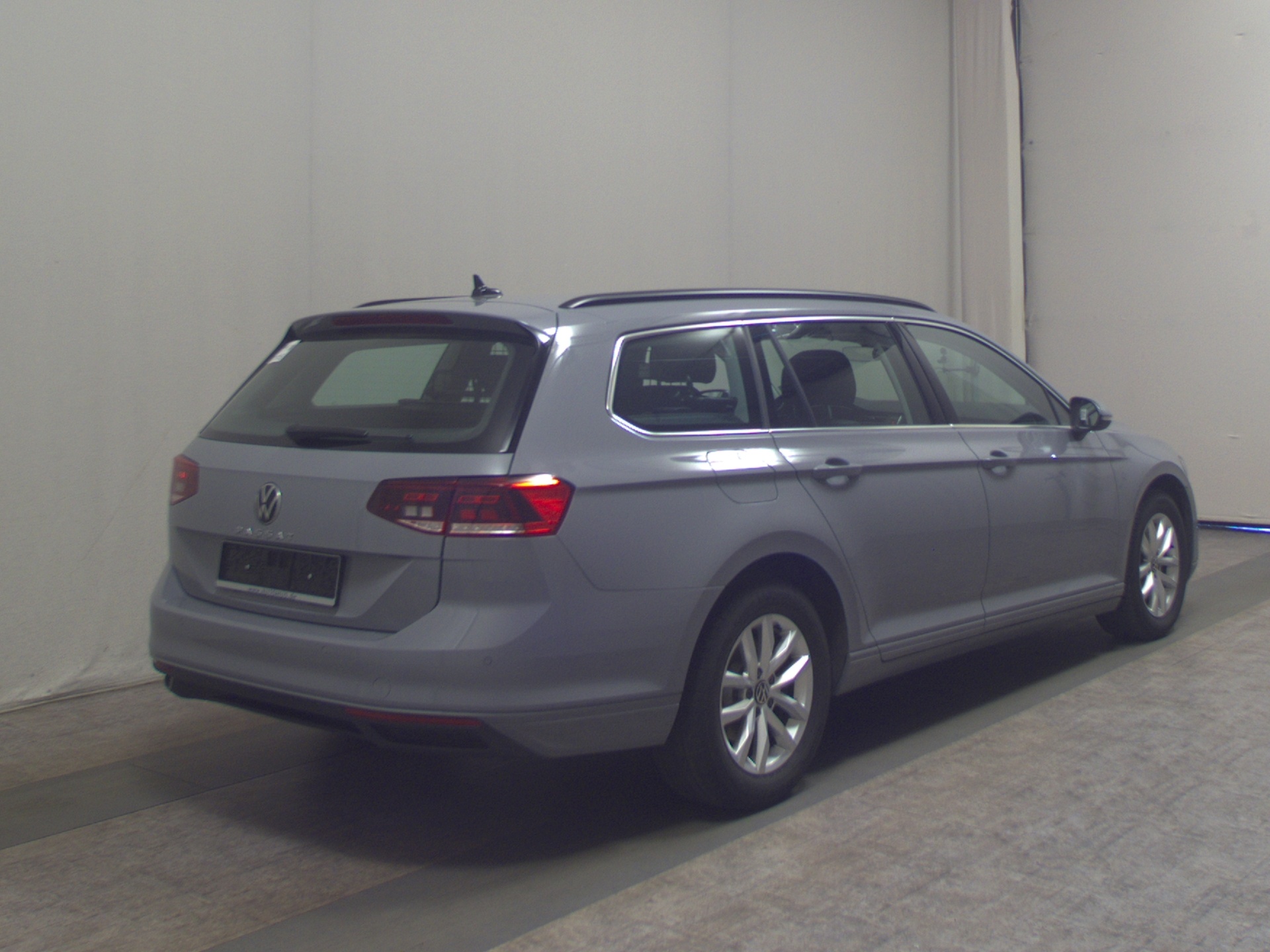 Volkswagen Passat Var. 2.0 TDI Business Navi LED Kamera ACC 4