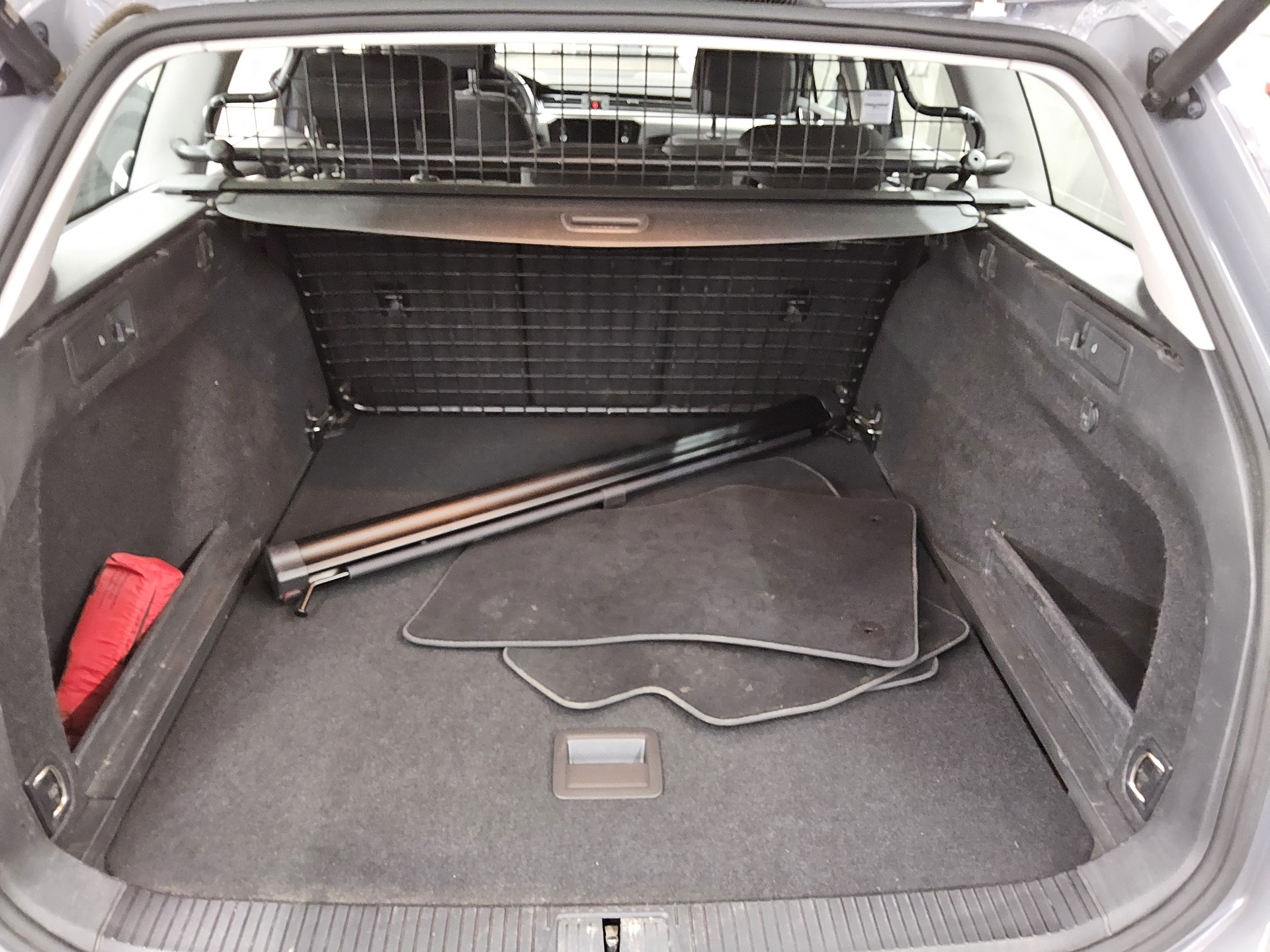 Volkswagen Passat Var. 2.0 TDI Business Navi LED Kamera ACC 11