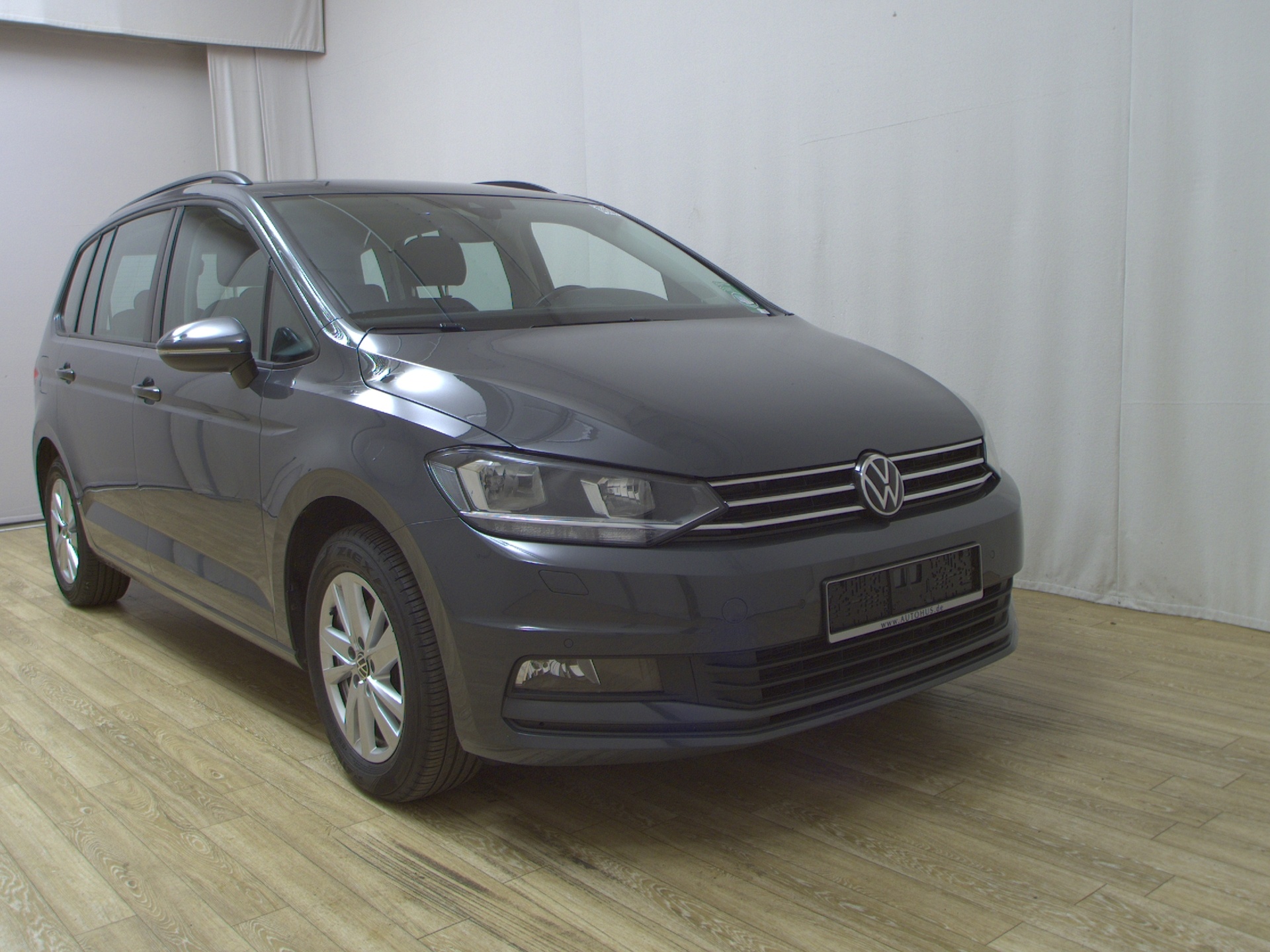 Volkswagen Touran 2.0 TDI Comf. Alcantara Navi ACC 3