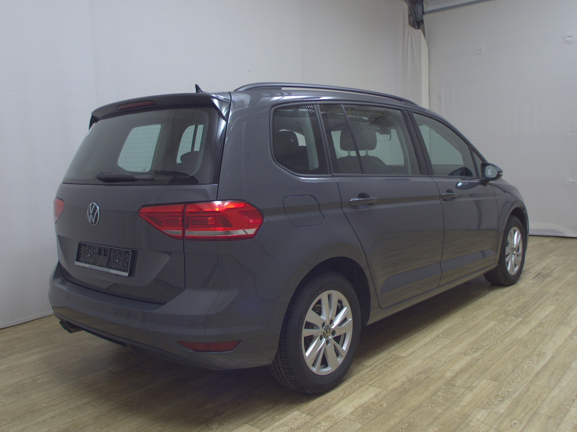 Volkswagen Touran 2.0 TDI Comf. Alcantara Navi ACC 4